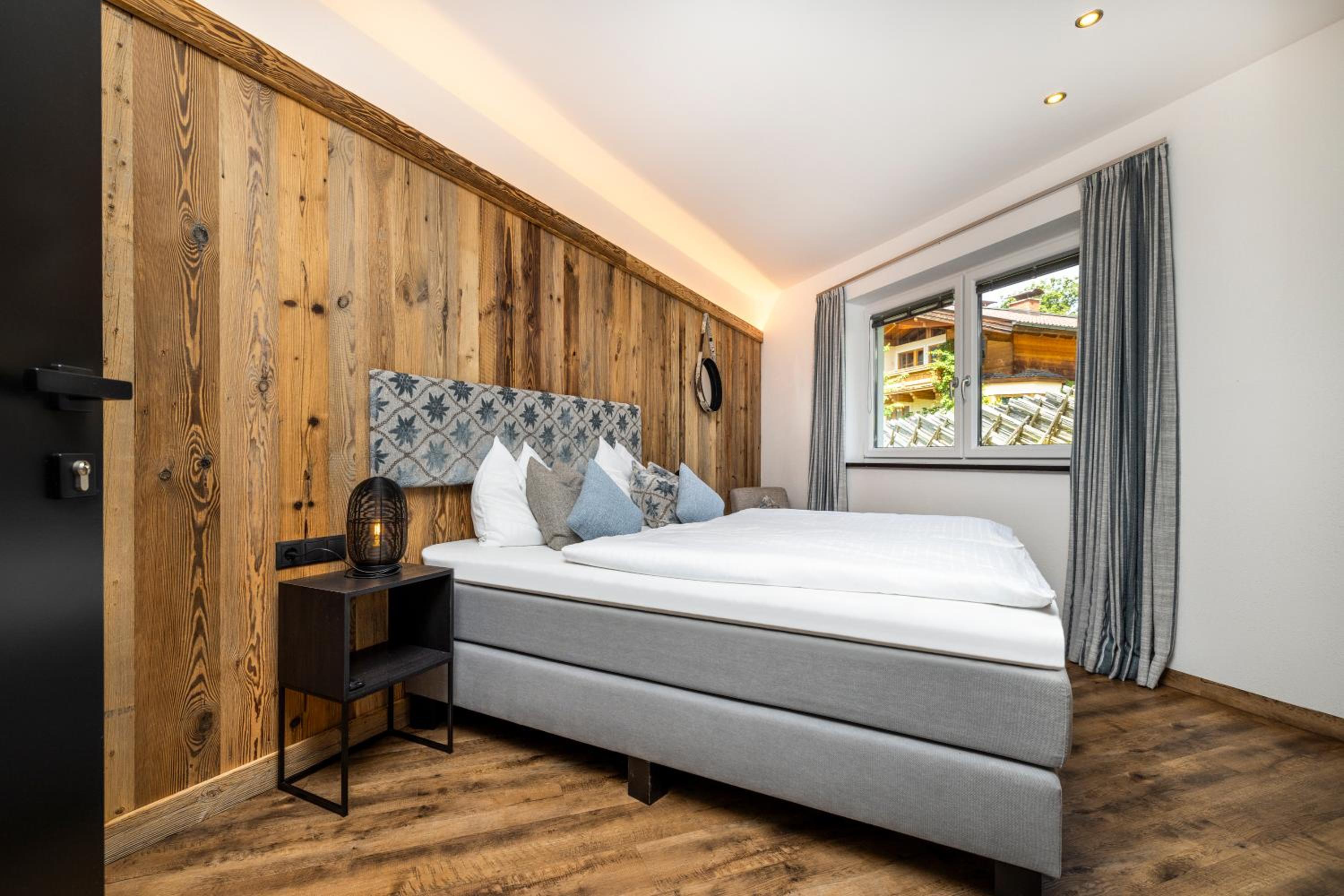 Superior Two-Bedroom Apartment