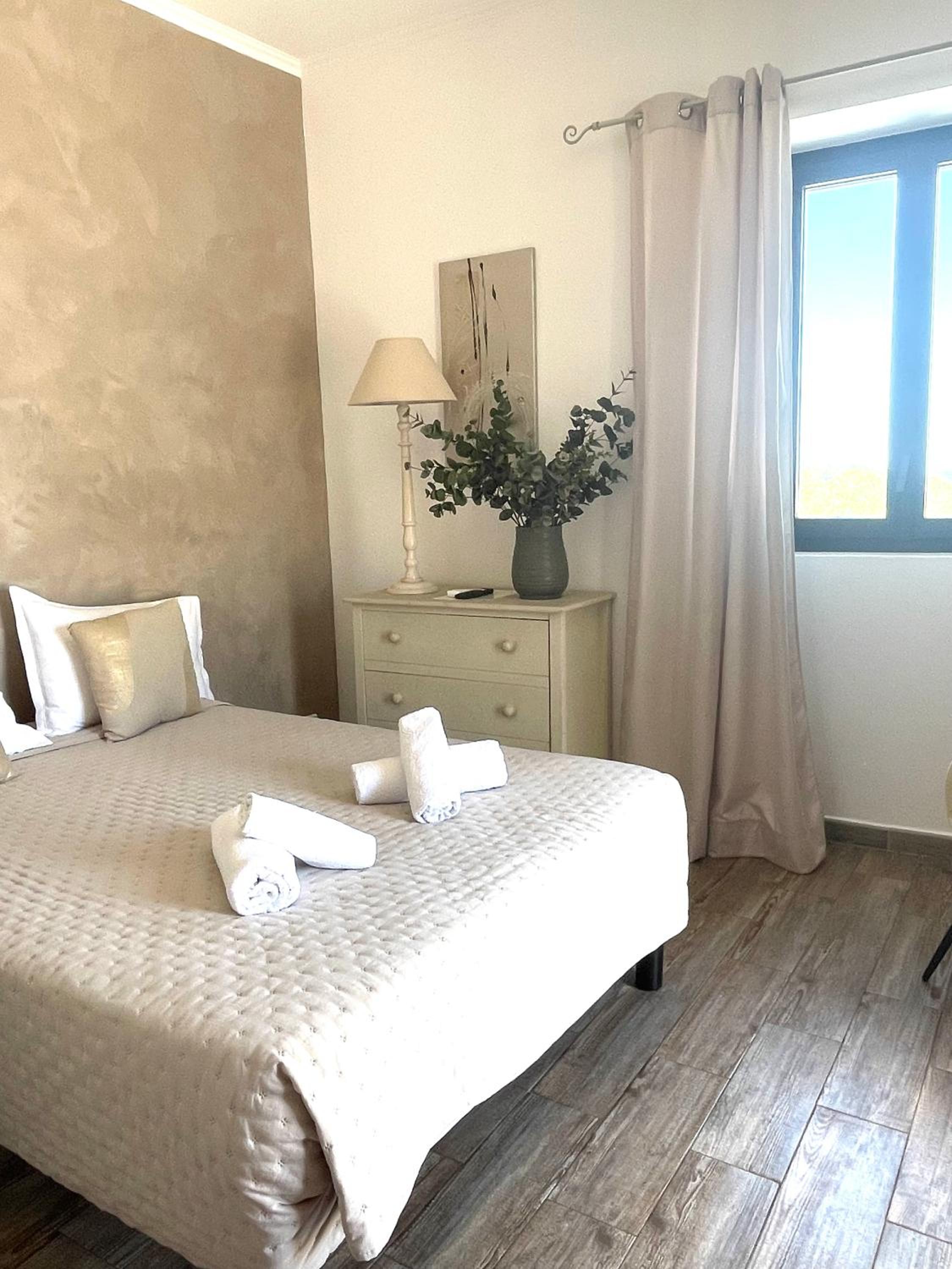 Superior Triple Room with Sea View photo 1