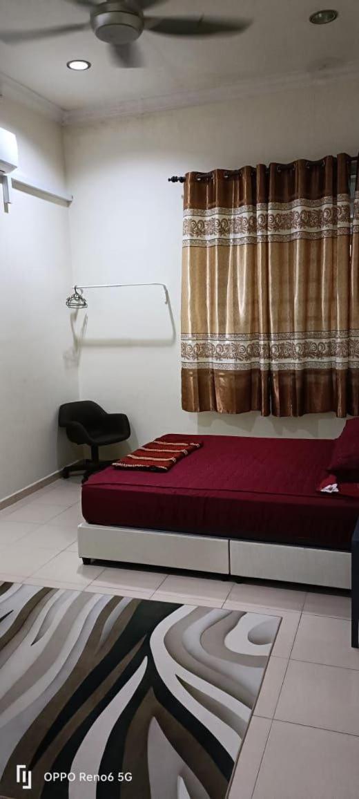 Three-Bedroom Villa photo 2