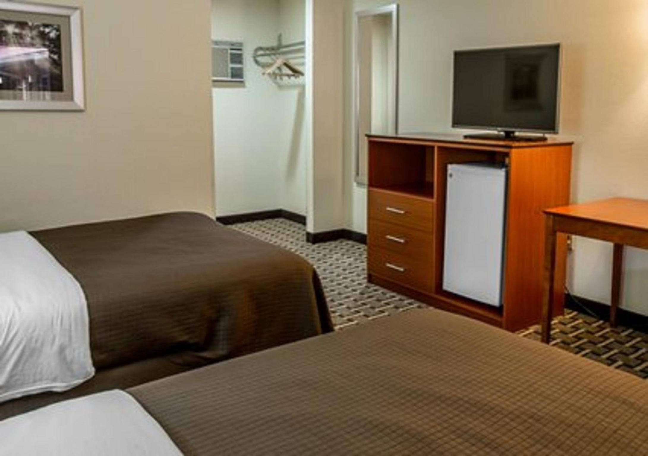 Double Room With Two Double Beds - Ground Floor/Non-Smoking - Photo 3