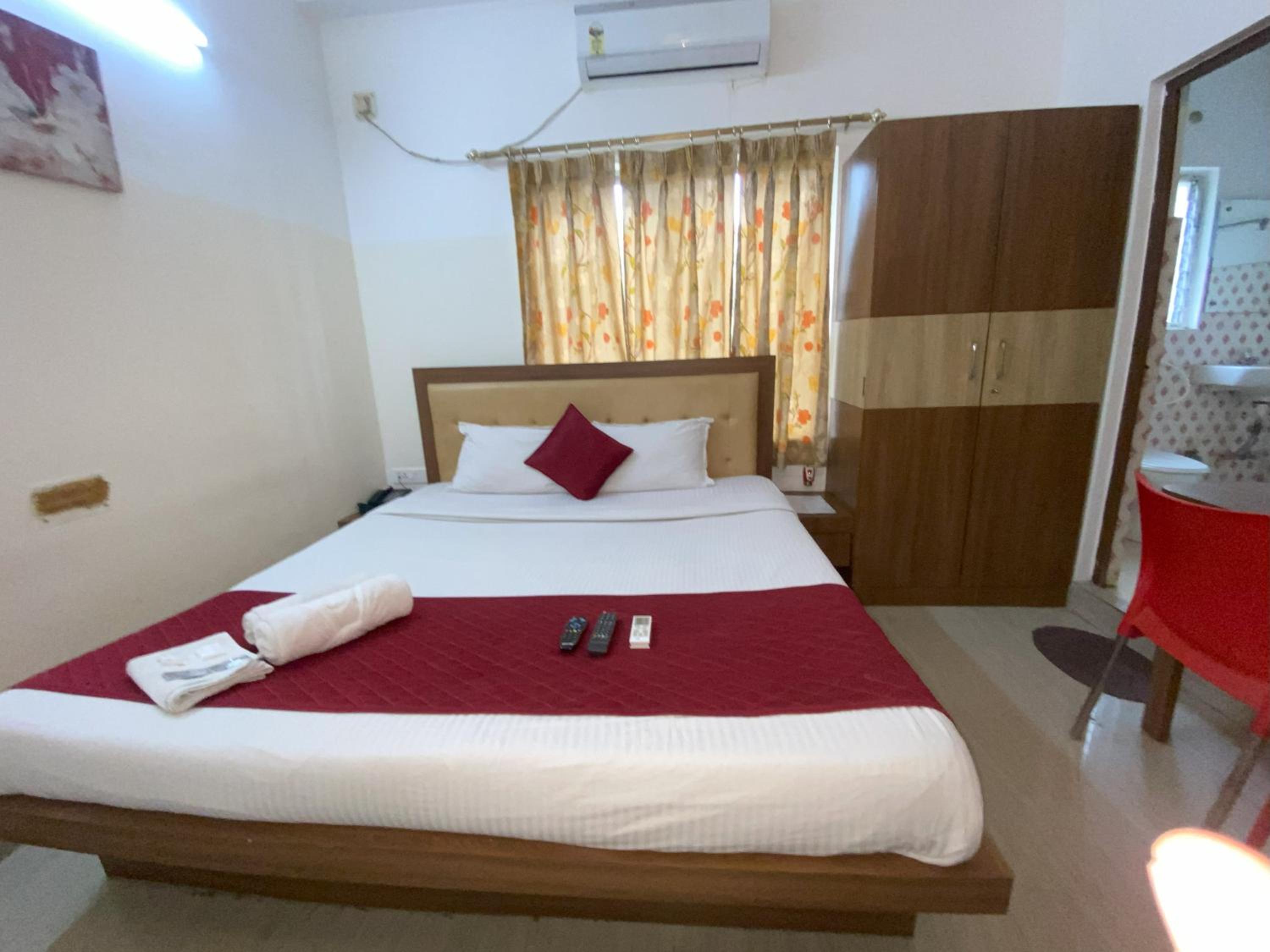 Economy Double Room - Photo 1