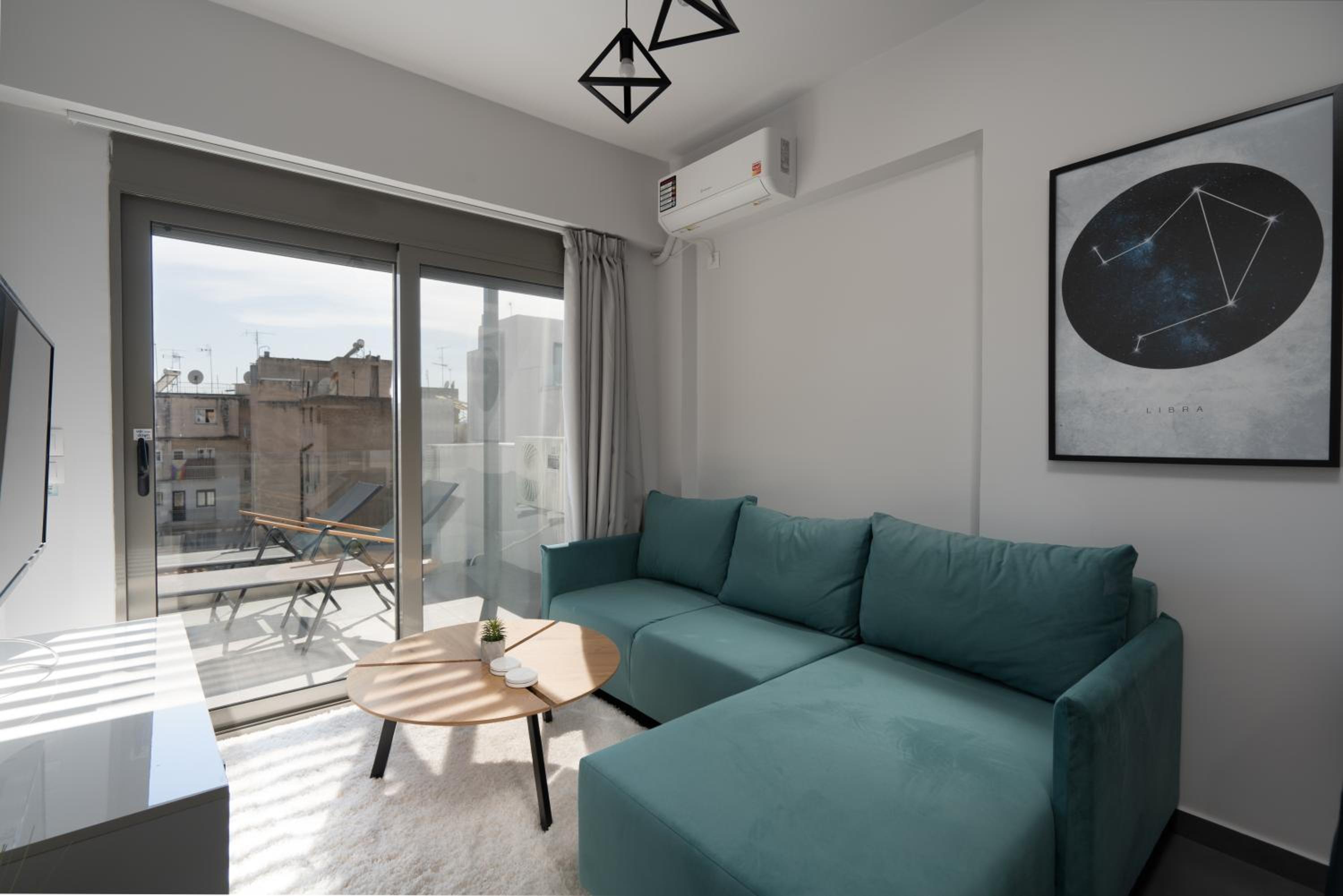 Junior Suite With Balcony photo 1