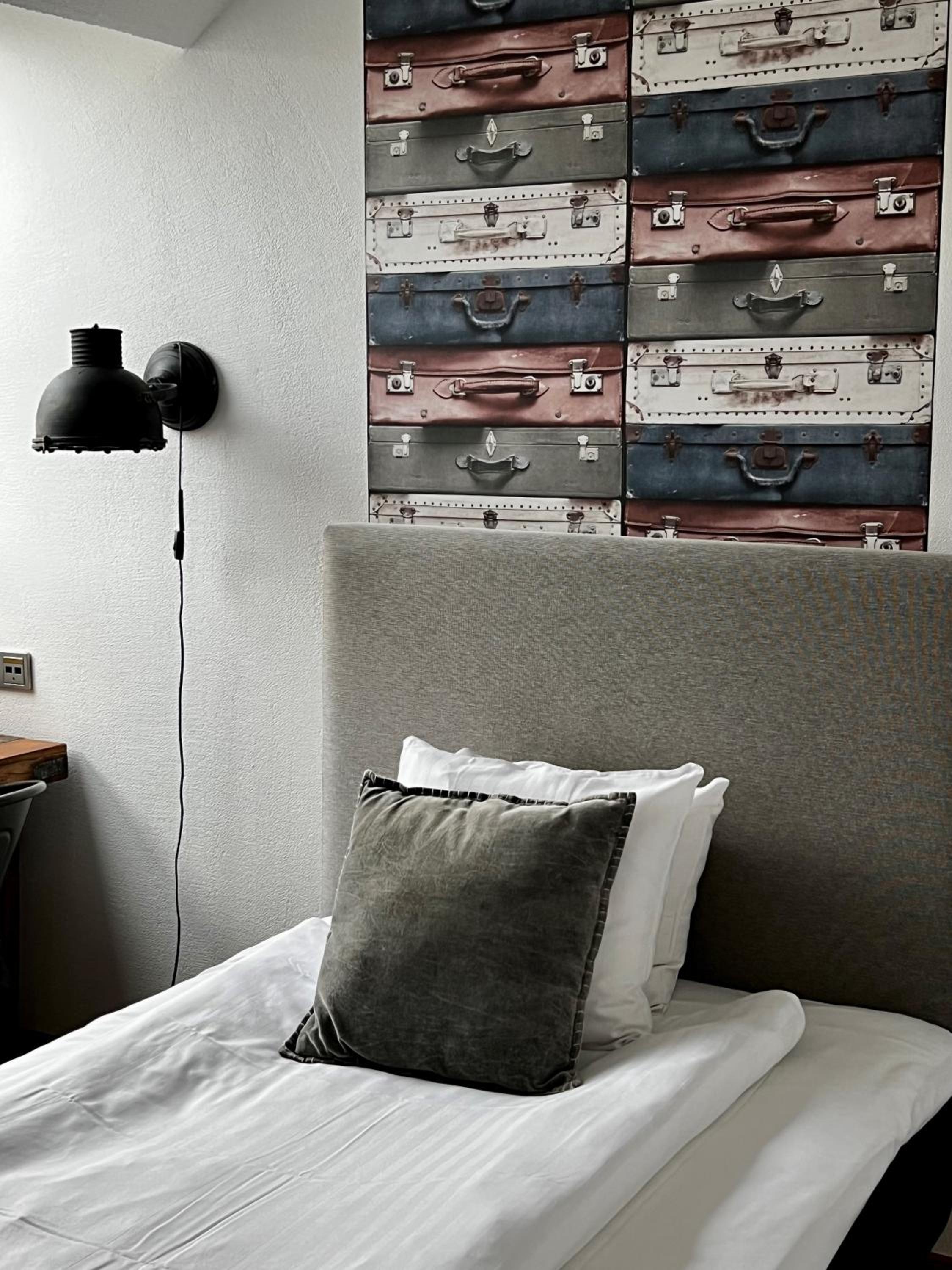Single Room photo 1