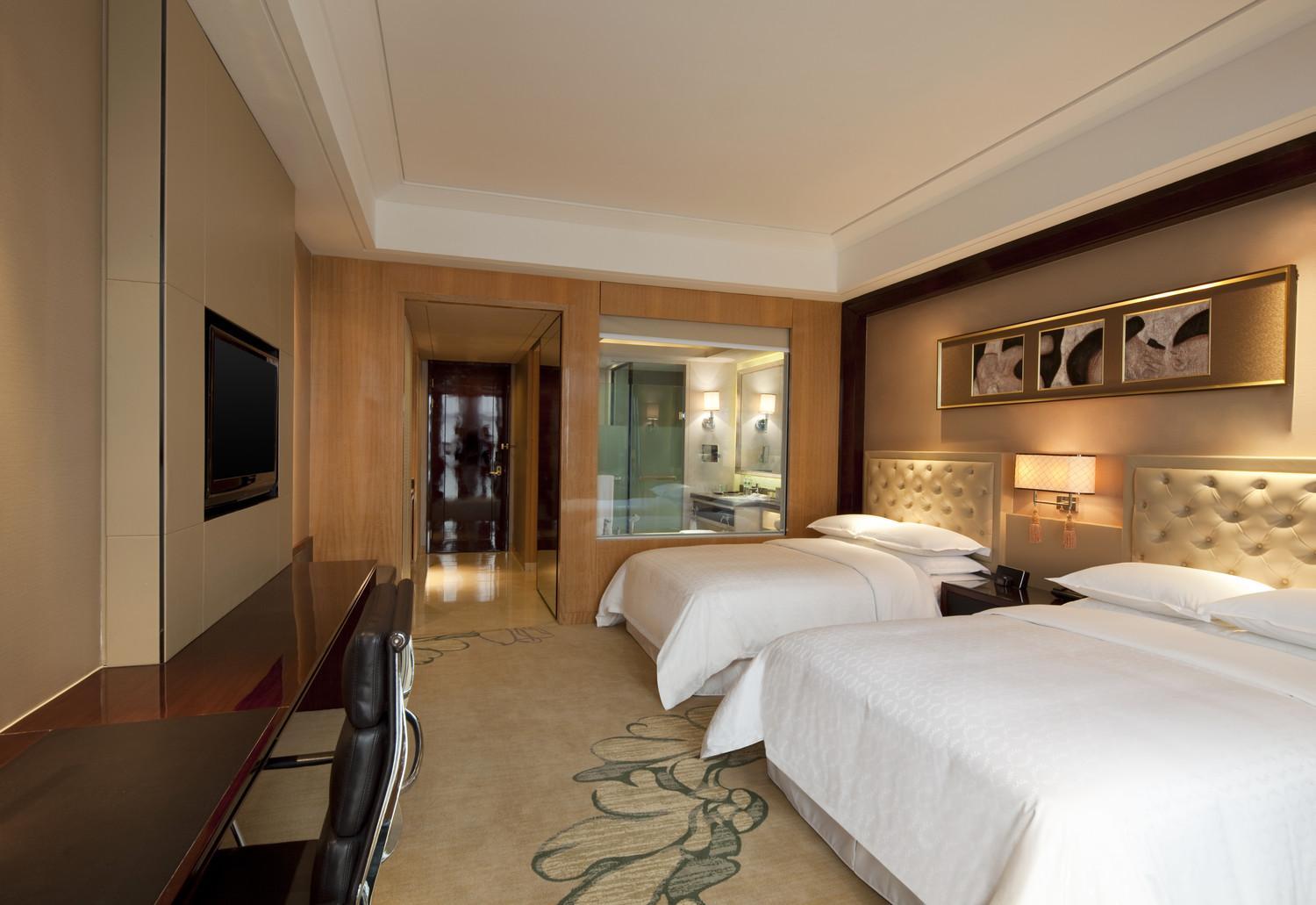 Deluxe Twin Room, Guest room, 2 Double, City view, Low floor - Photo 1