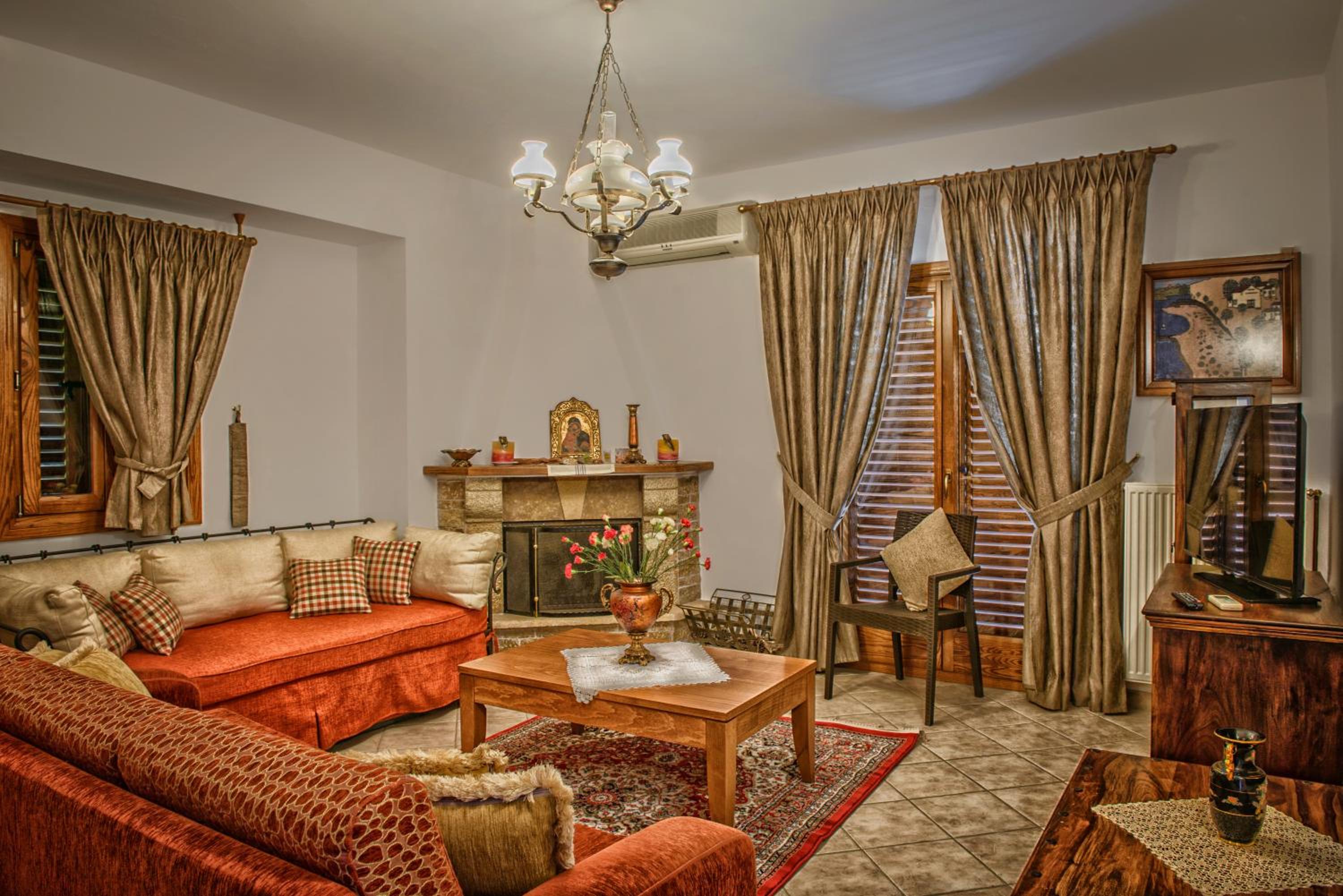 Two-Bedroom Apartment - Photo 3