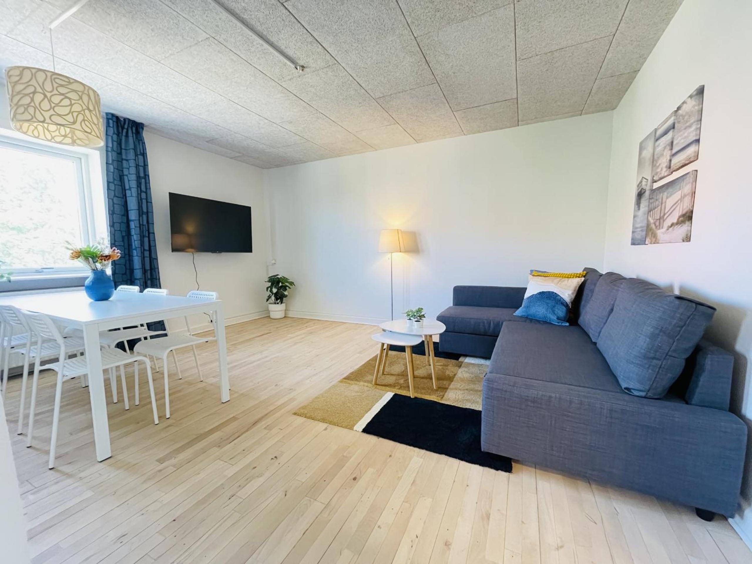 Apartment photo 3