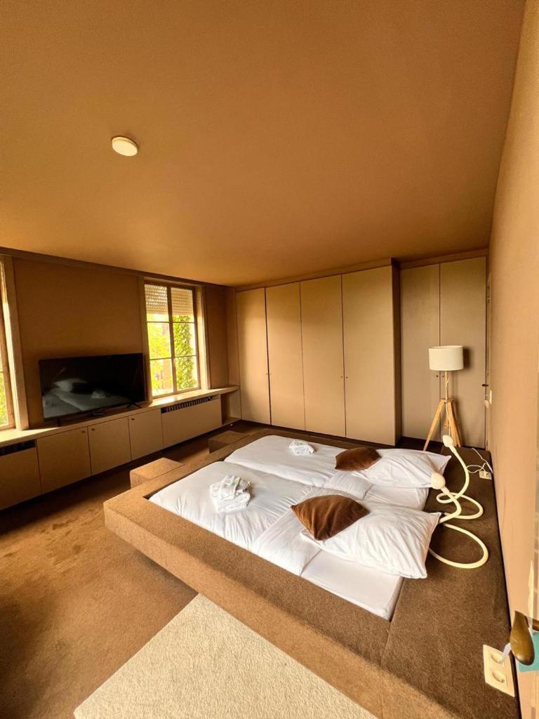 Deluxe Double Room with Bath photo 2