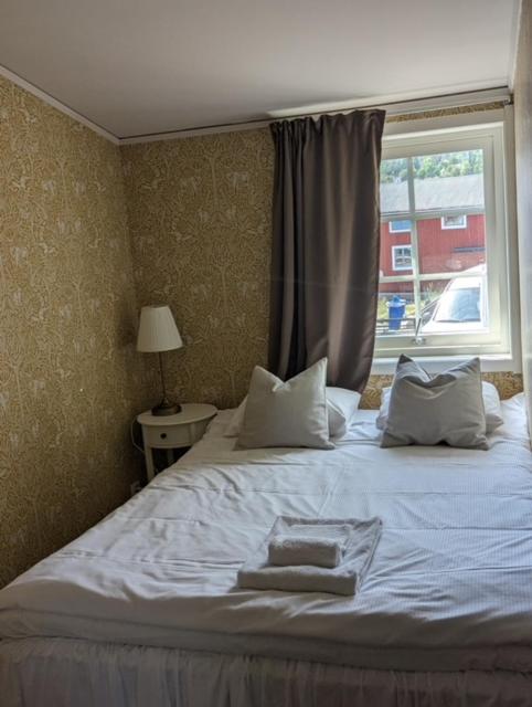 Double Room with Shared Bathroom photo 2