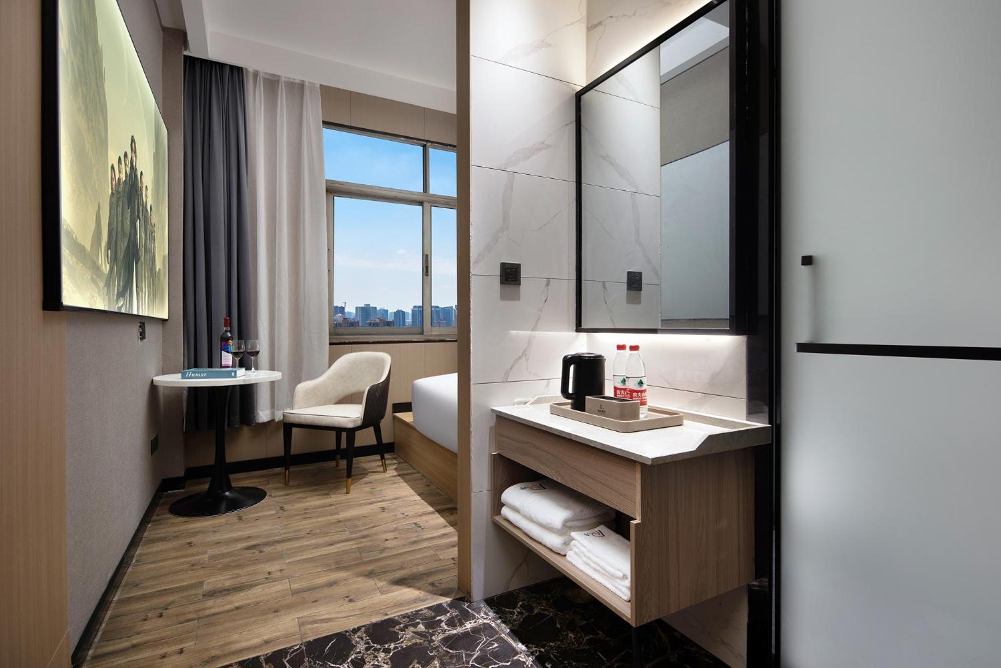Premium Double Room photo 3