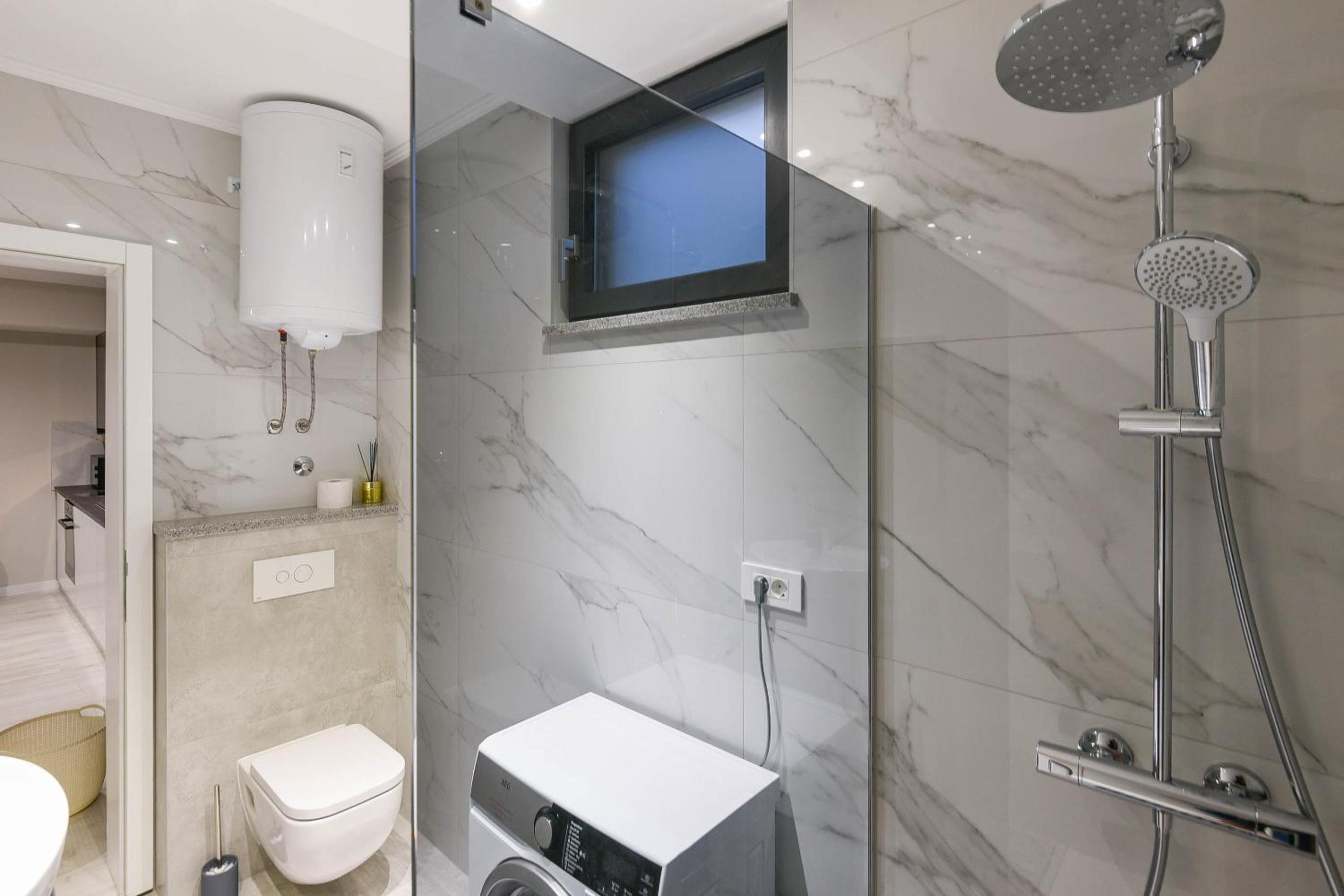 Apartment - Ground Floor photo 2
