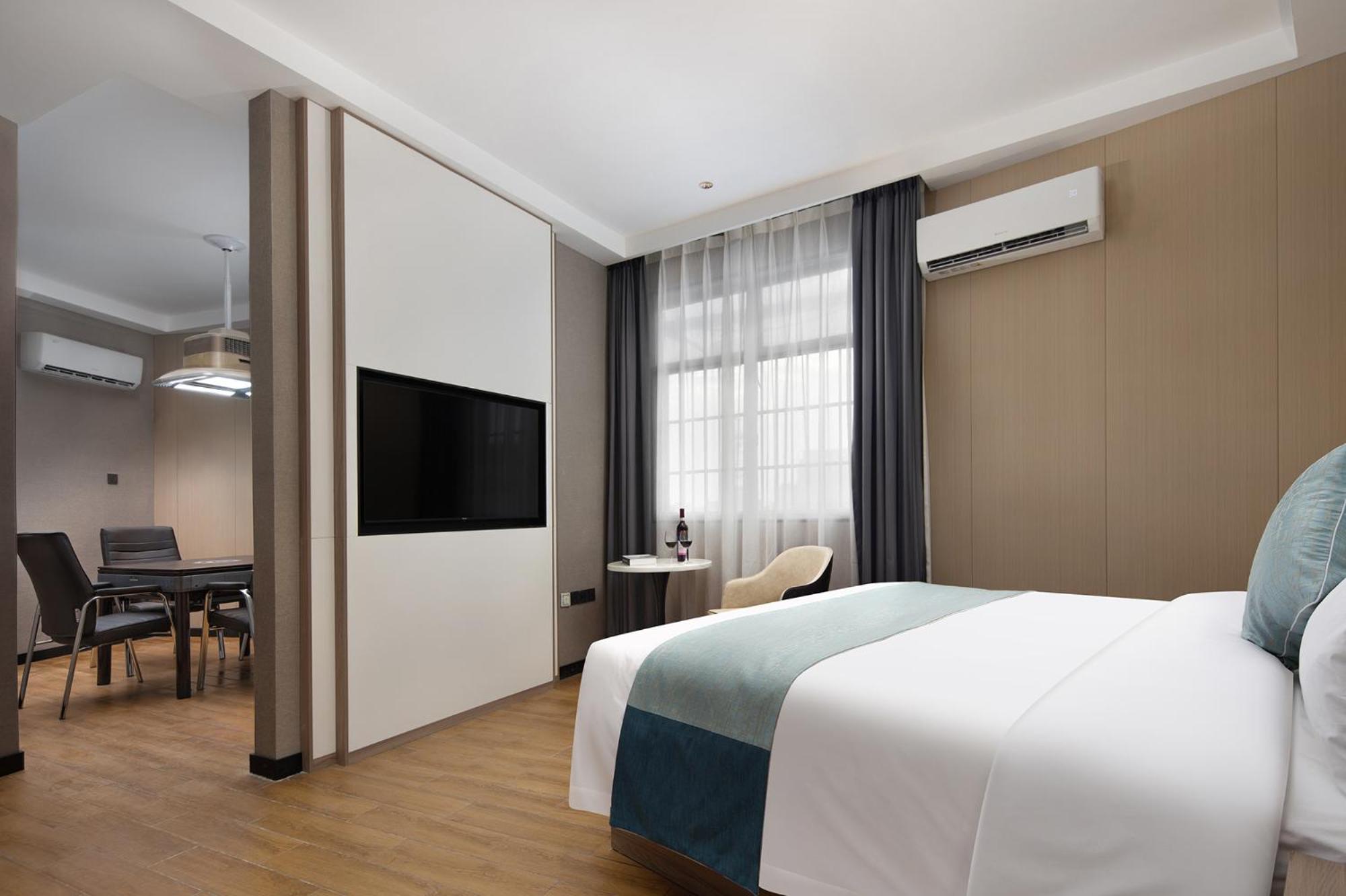 Leisure Suite with Double Bed photo 1