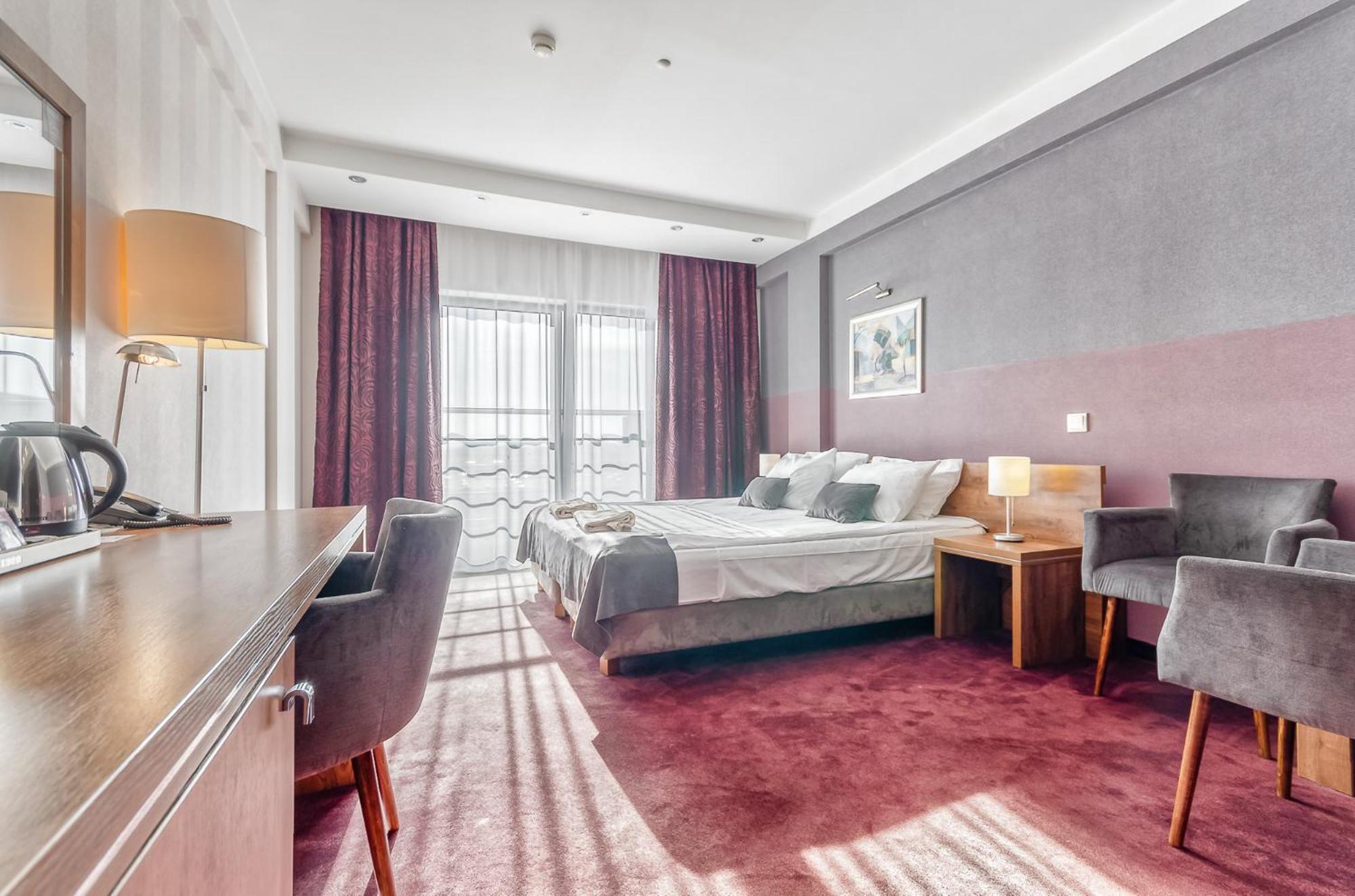 Executive Queen Room - Photo 8