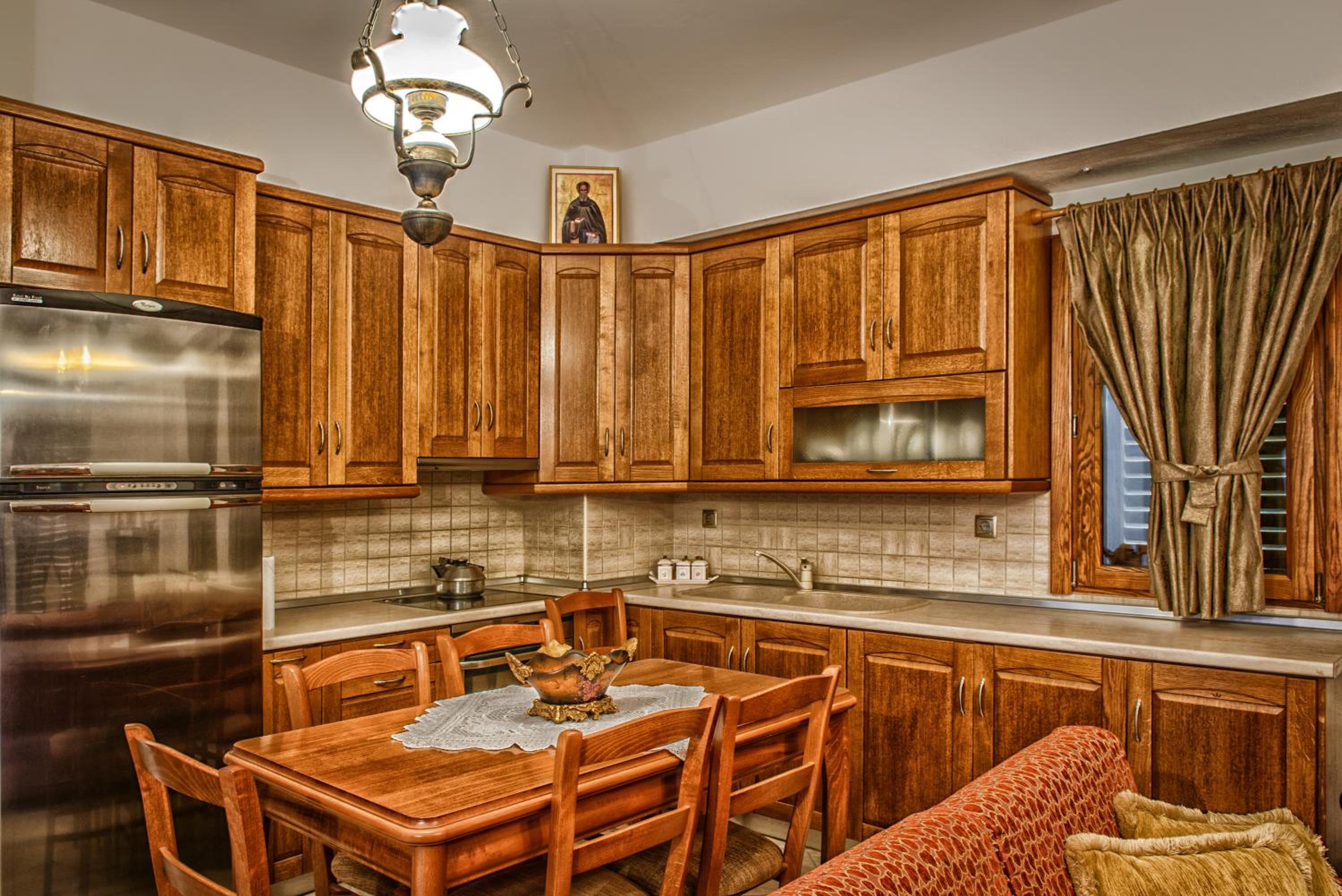 Two-Bedroom Apartment - Photo 2