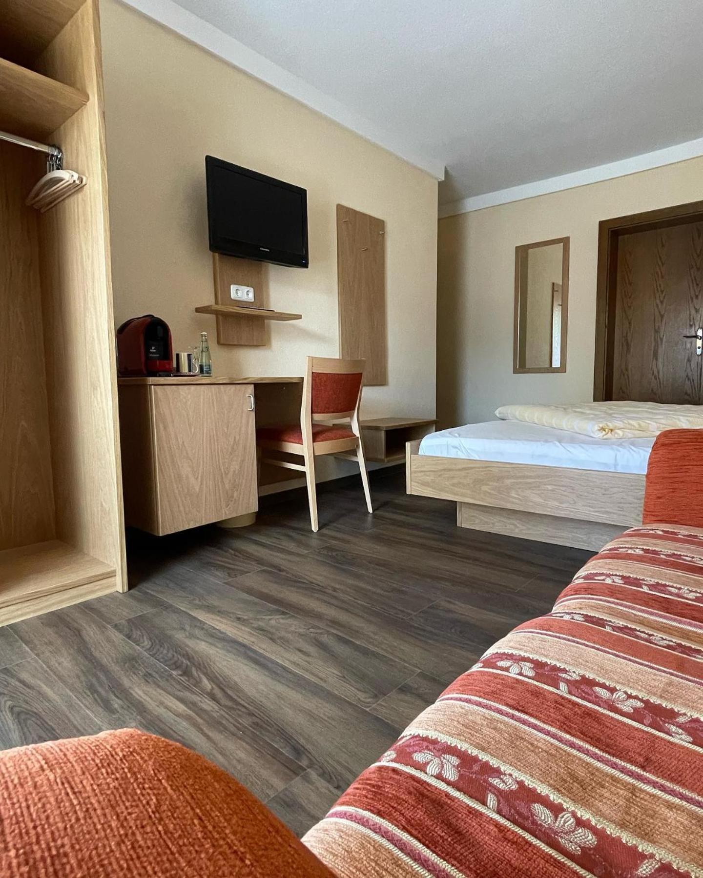 Double Room with Balcony photo 1