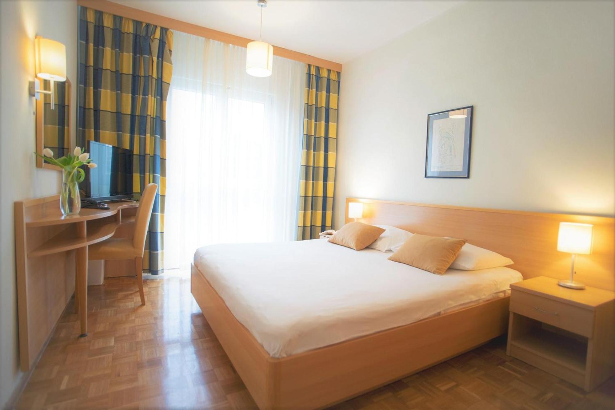 Standard Double Room photo 1