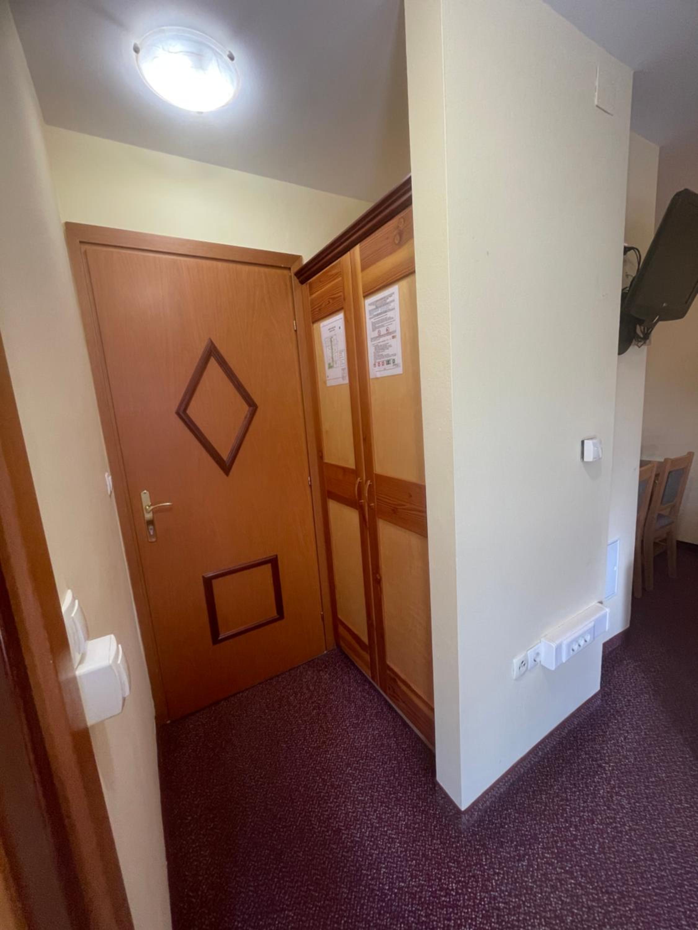 Double Room with Mountain View - Photo 10