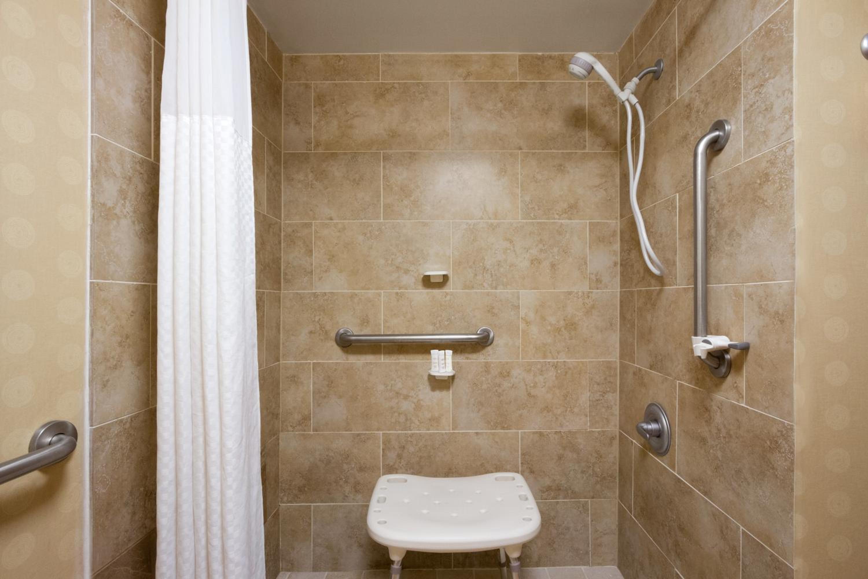 King Room - Mobility Access/Non-Smoking - Photo 3