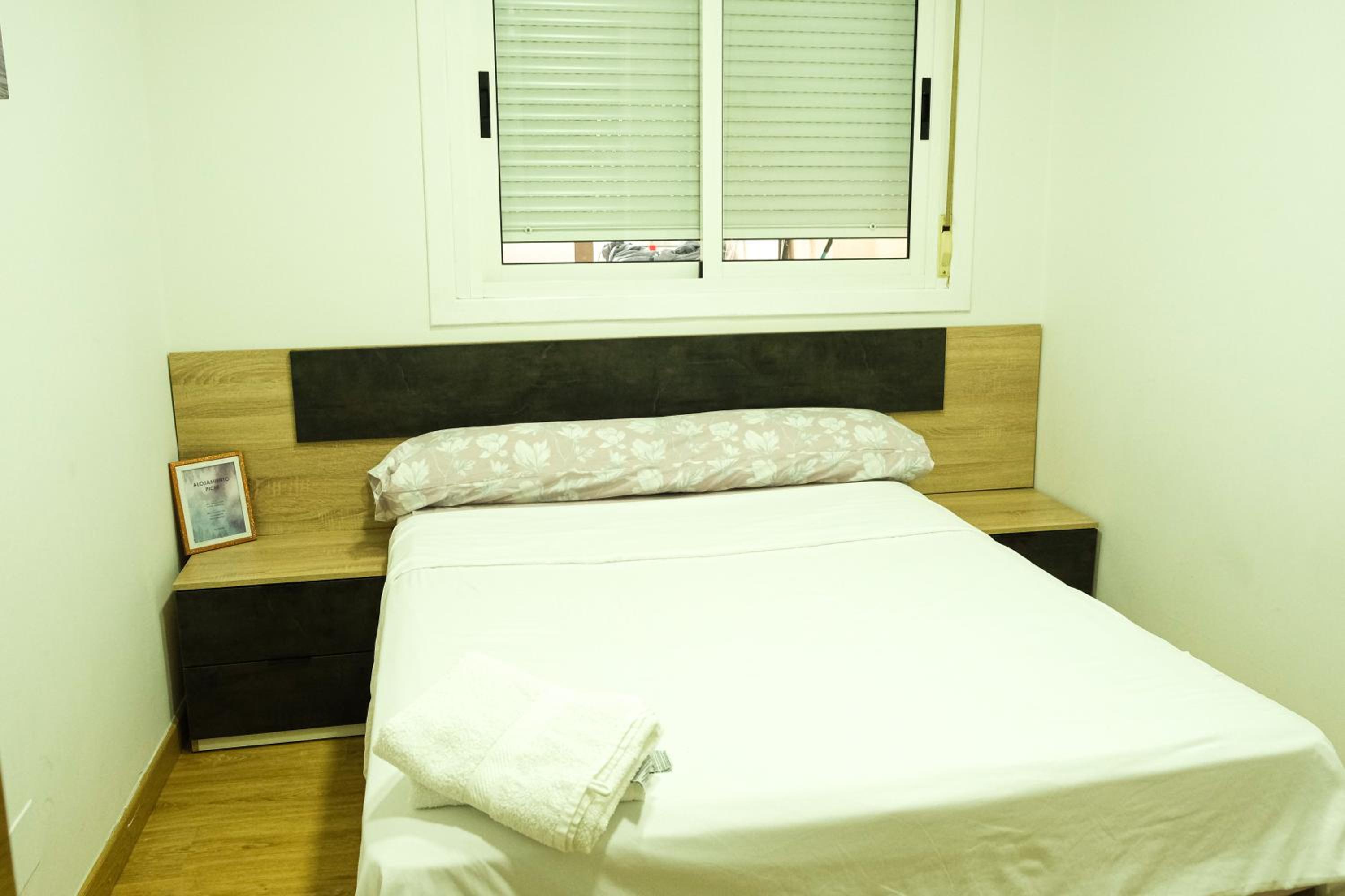 Habitación Doble Estándar con Baño Compartido