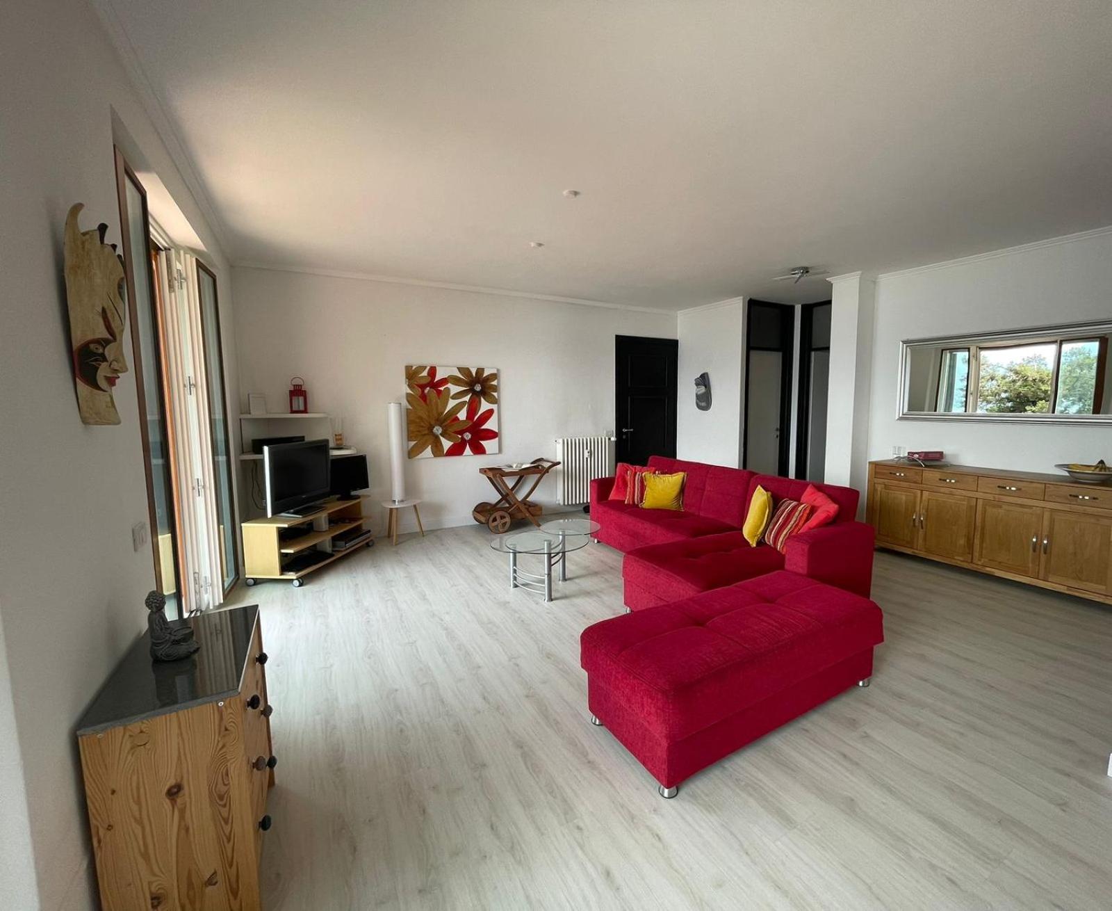Apartment with Lake View photo 1
