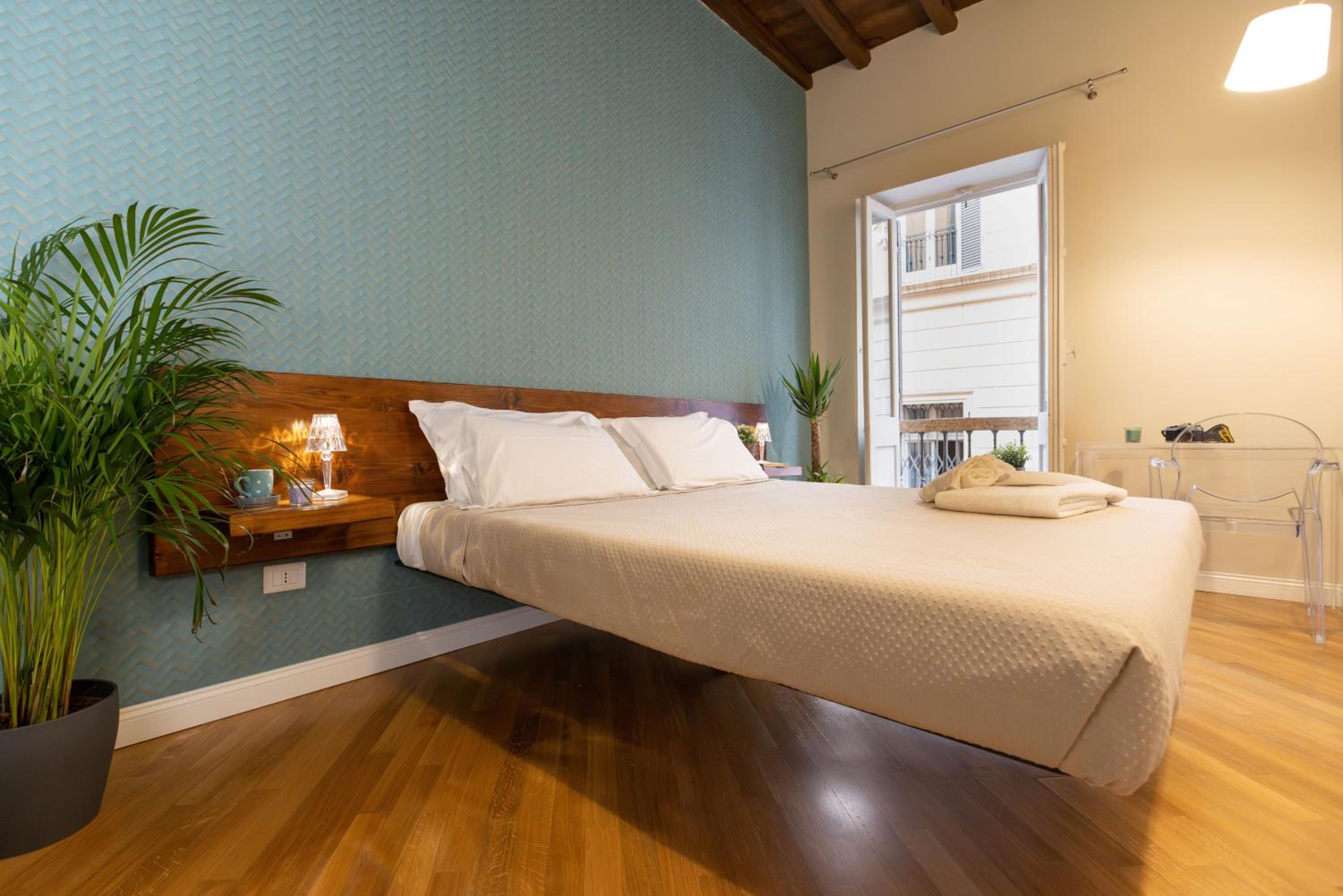 Superior King Room photo 1