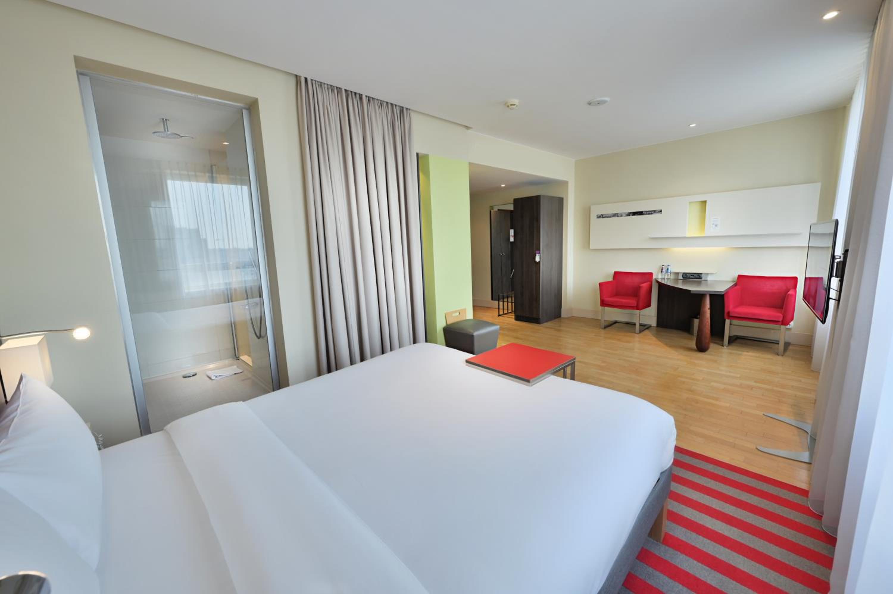Superior Room - Photo 7