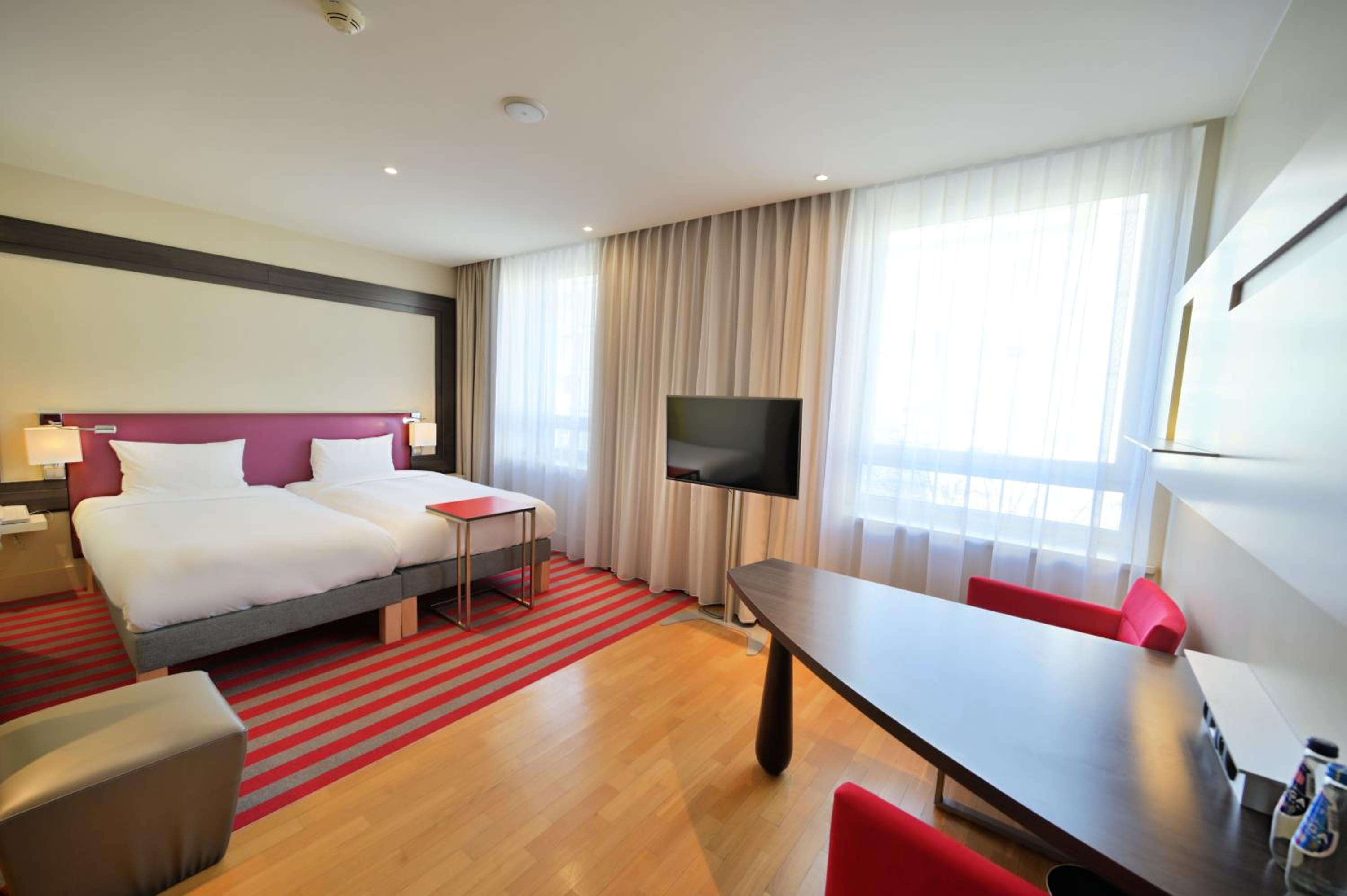 Double Room with Extra Child Bed photo 2