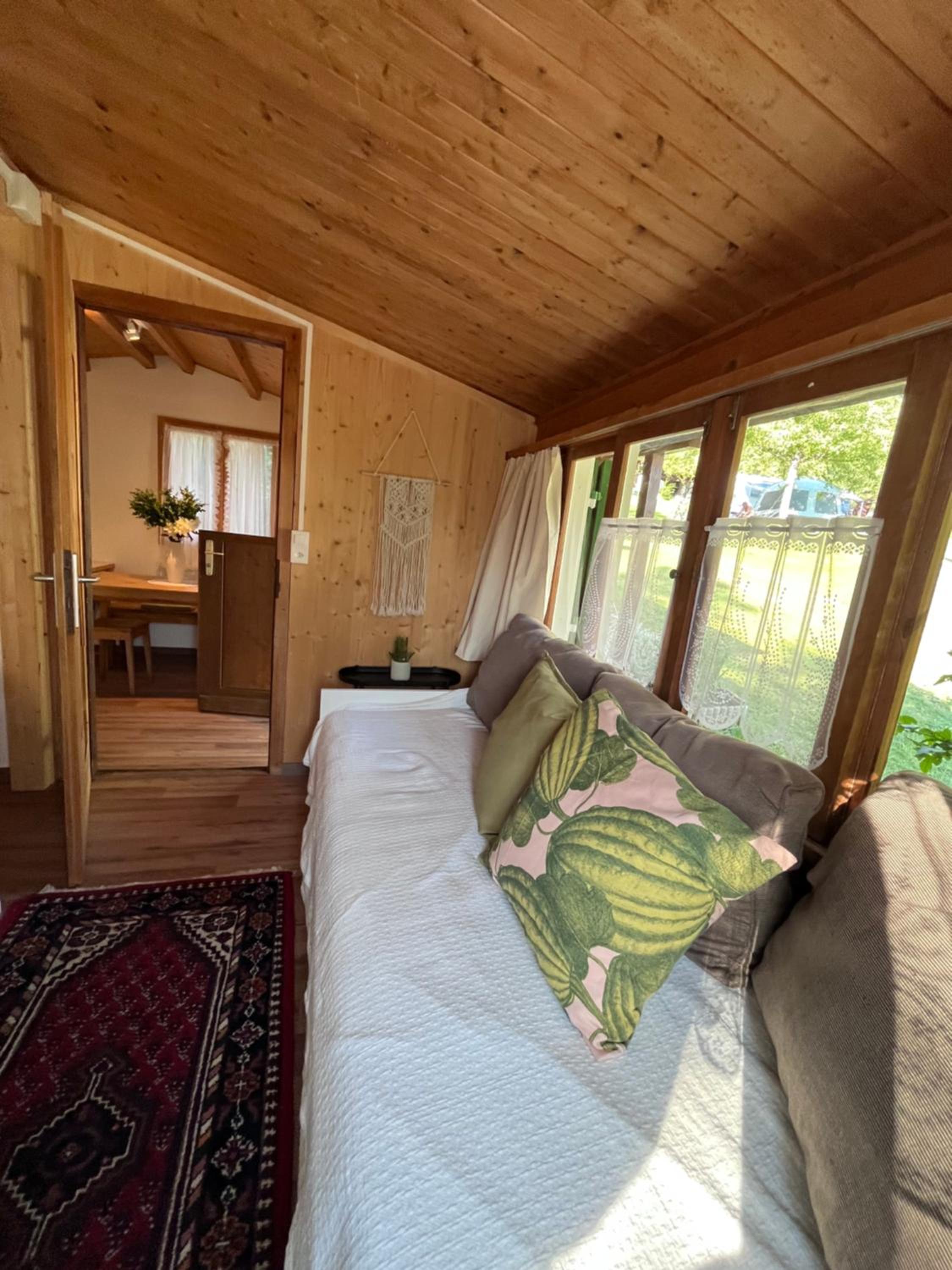 Family Bungalow photo 2