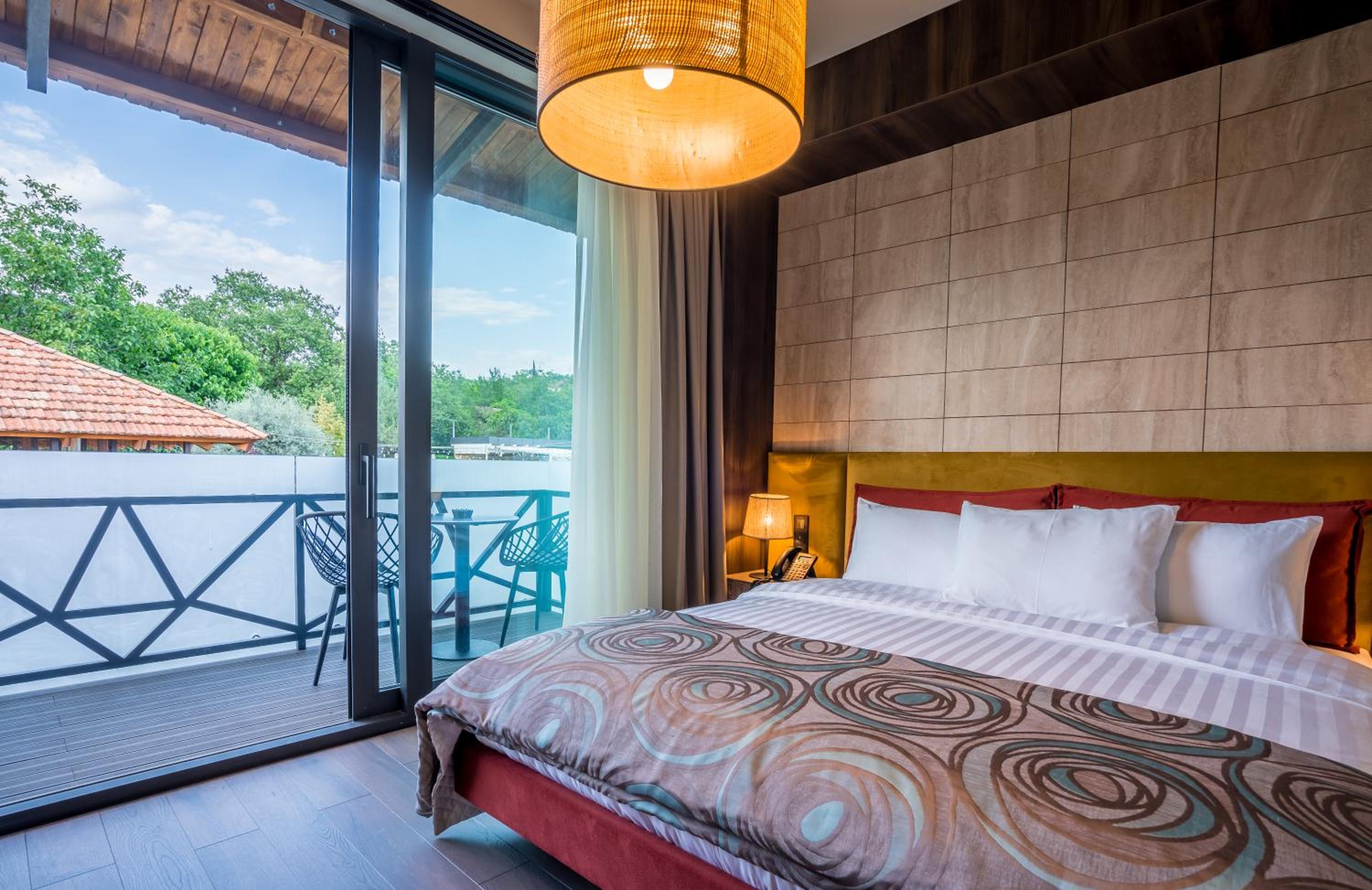 Deluxe Double Room with Balcony - Photo 1