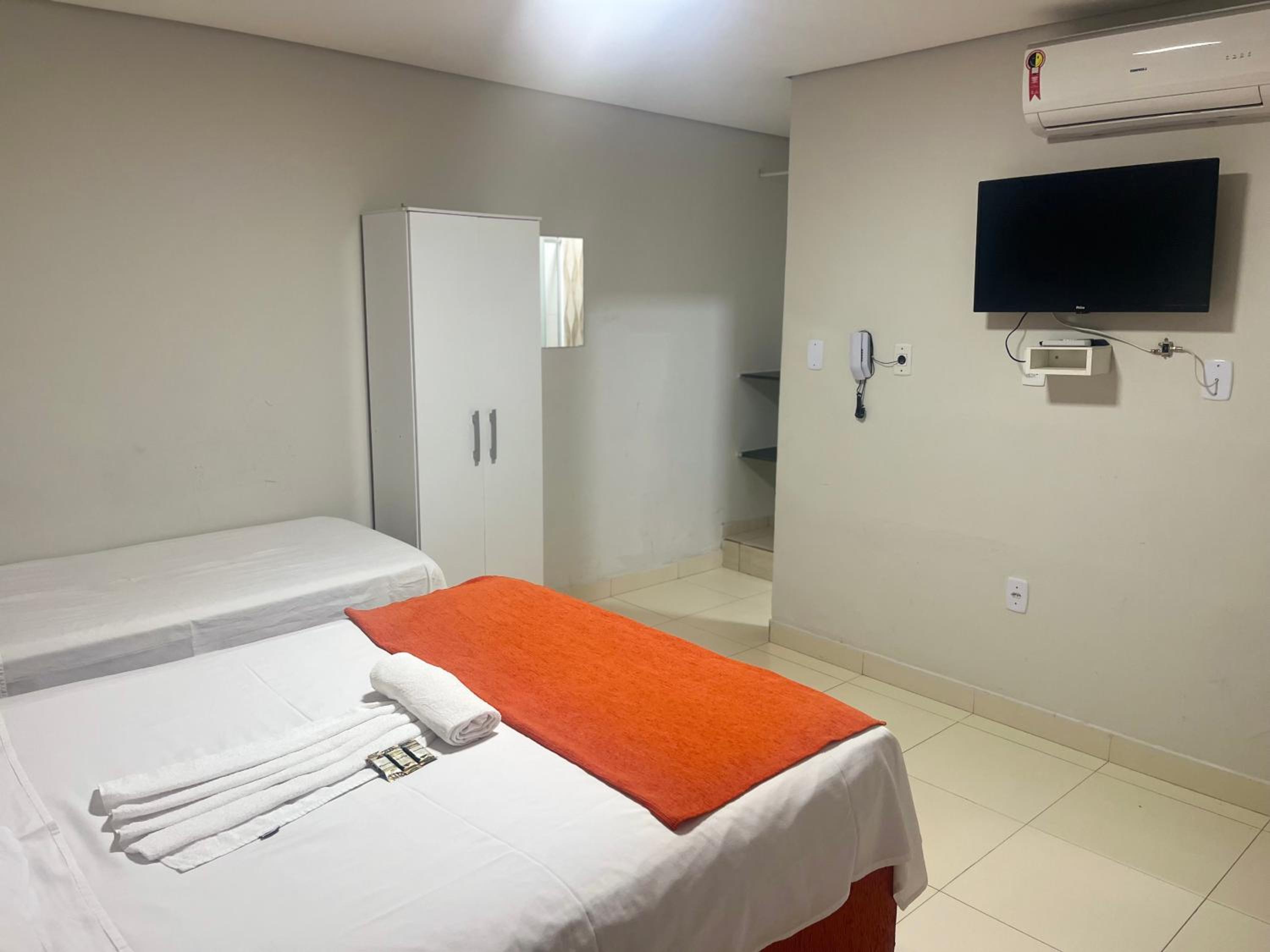 Single Room photo 3