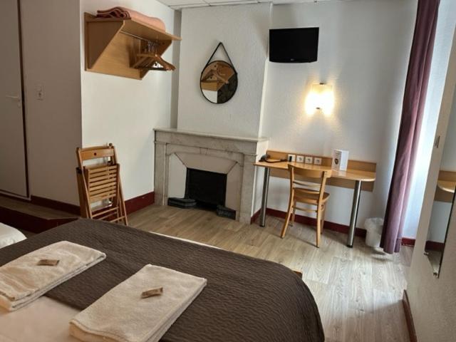 Triple Room - Photo 8