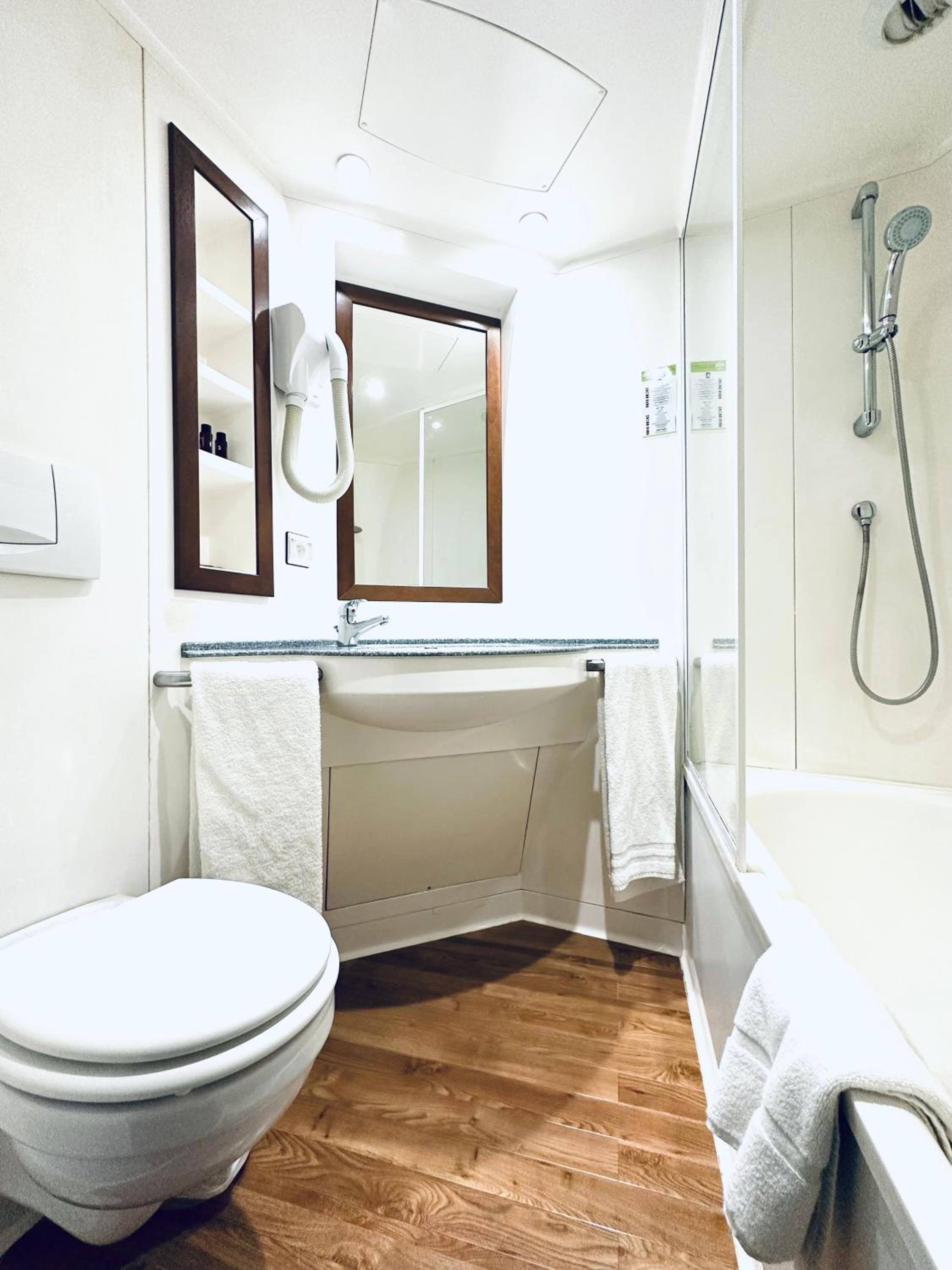 Triple Room - Photo 5