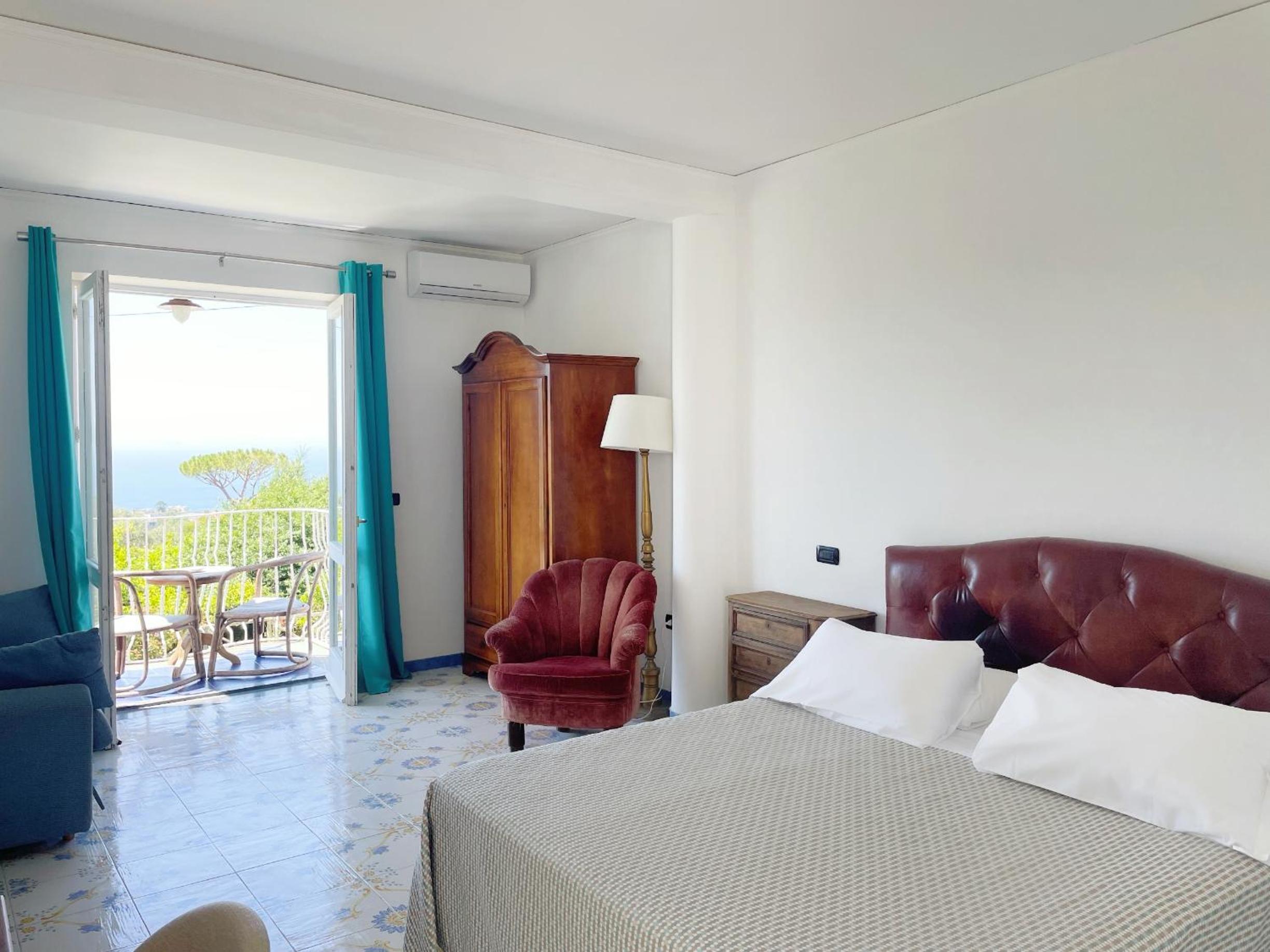 Triple Room - Photo 1
