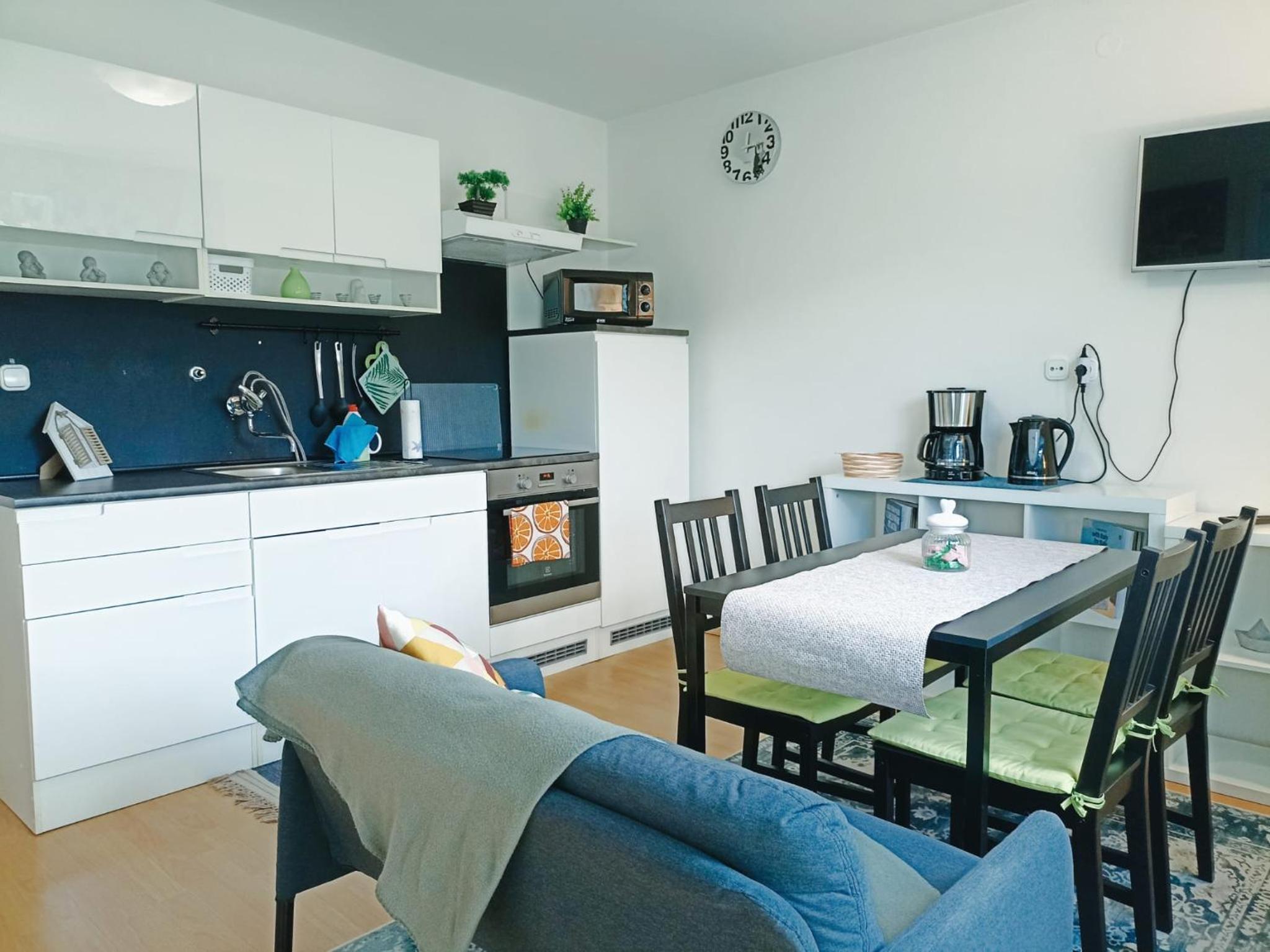 Two-Bedroom Apartment - Photo 15
