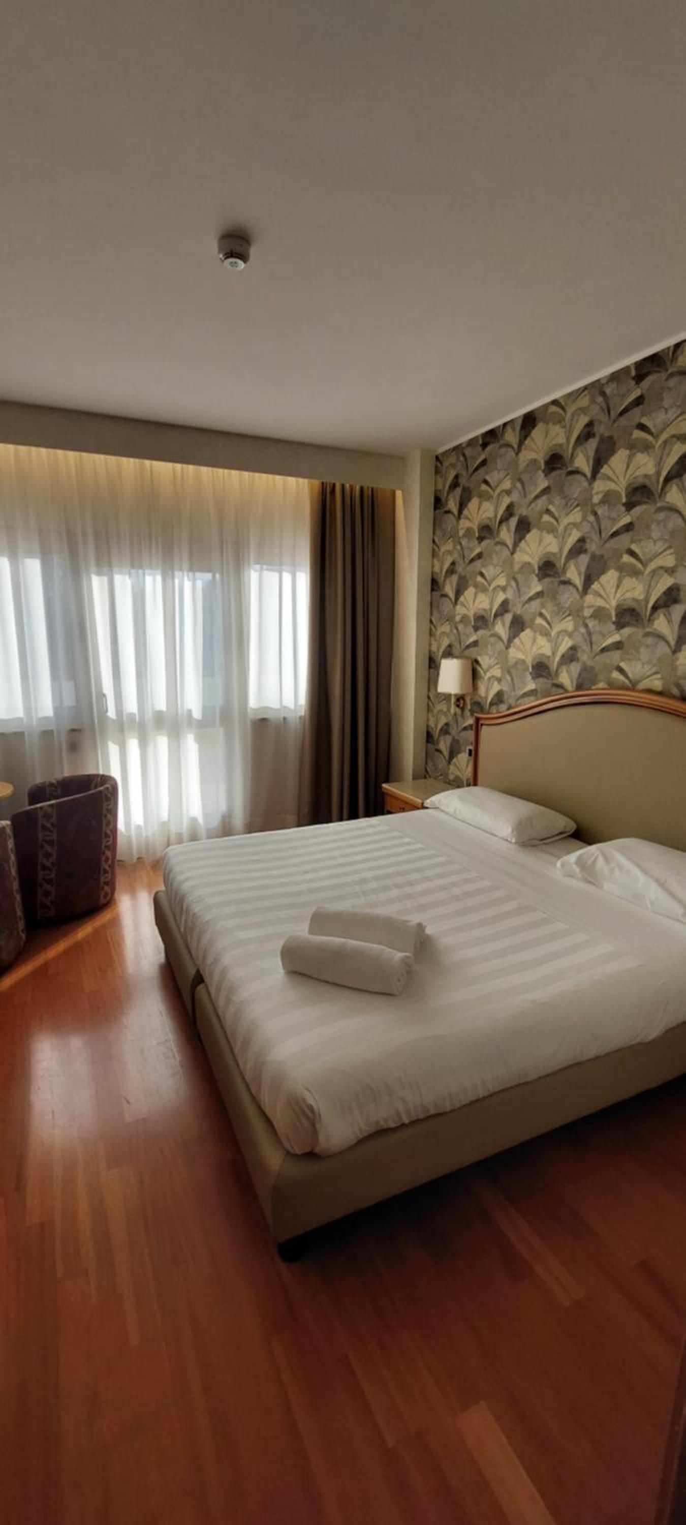 Executive Double Room - Photo 1