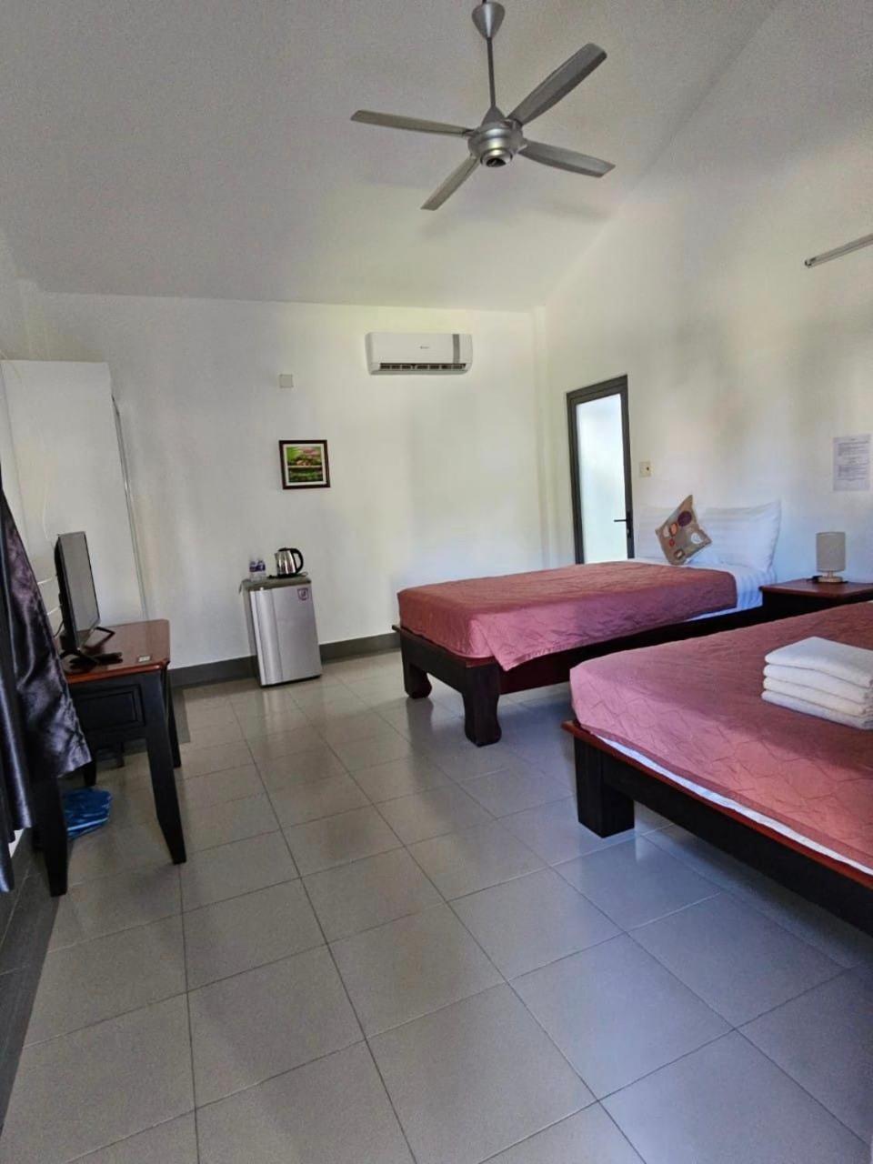 Deluxe Bungalow with Garden View