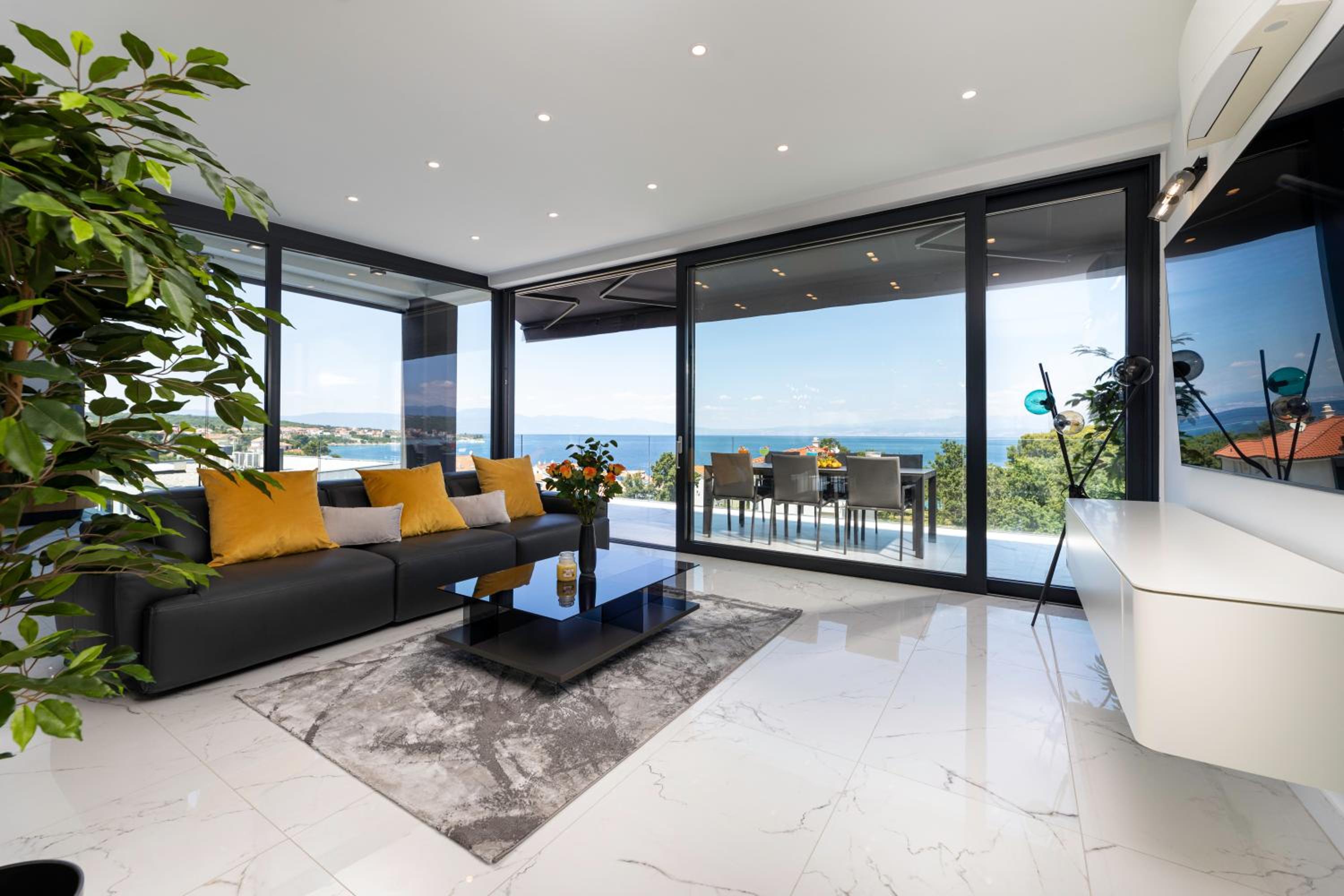 Penthouse Apartment