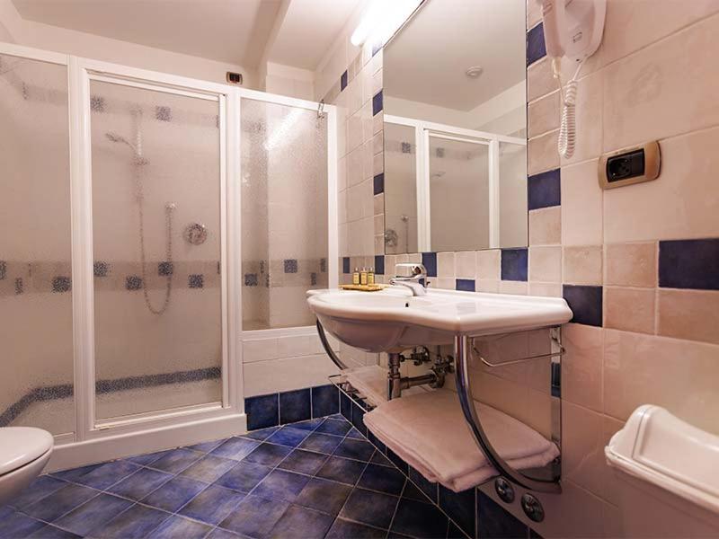 Superior Double Room - Photo 3
