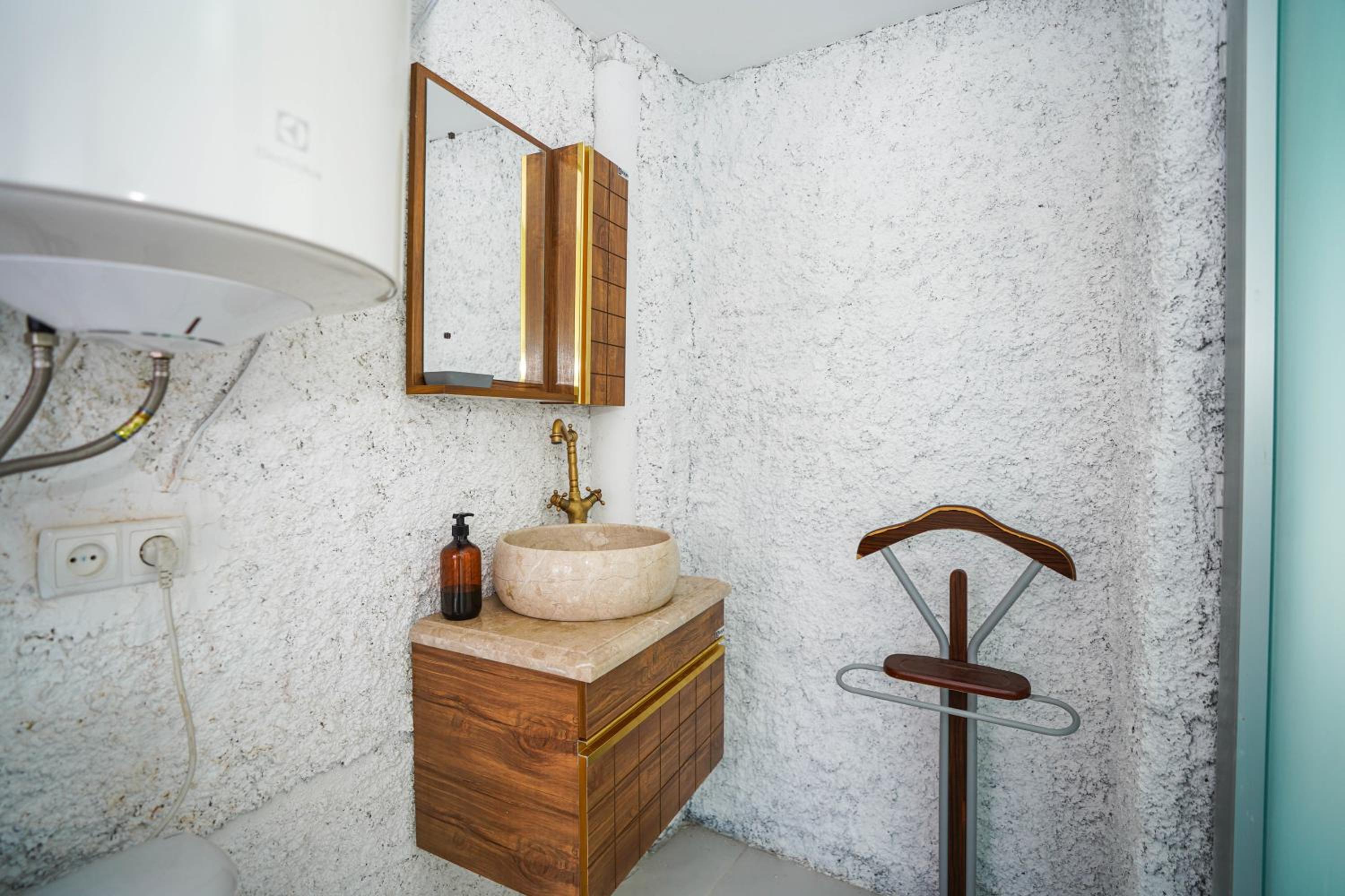 Single Room photo 2