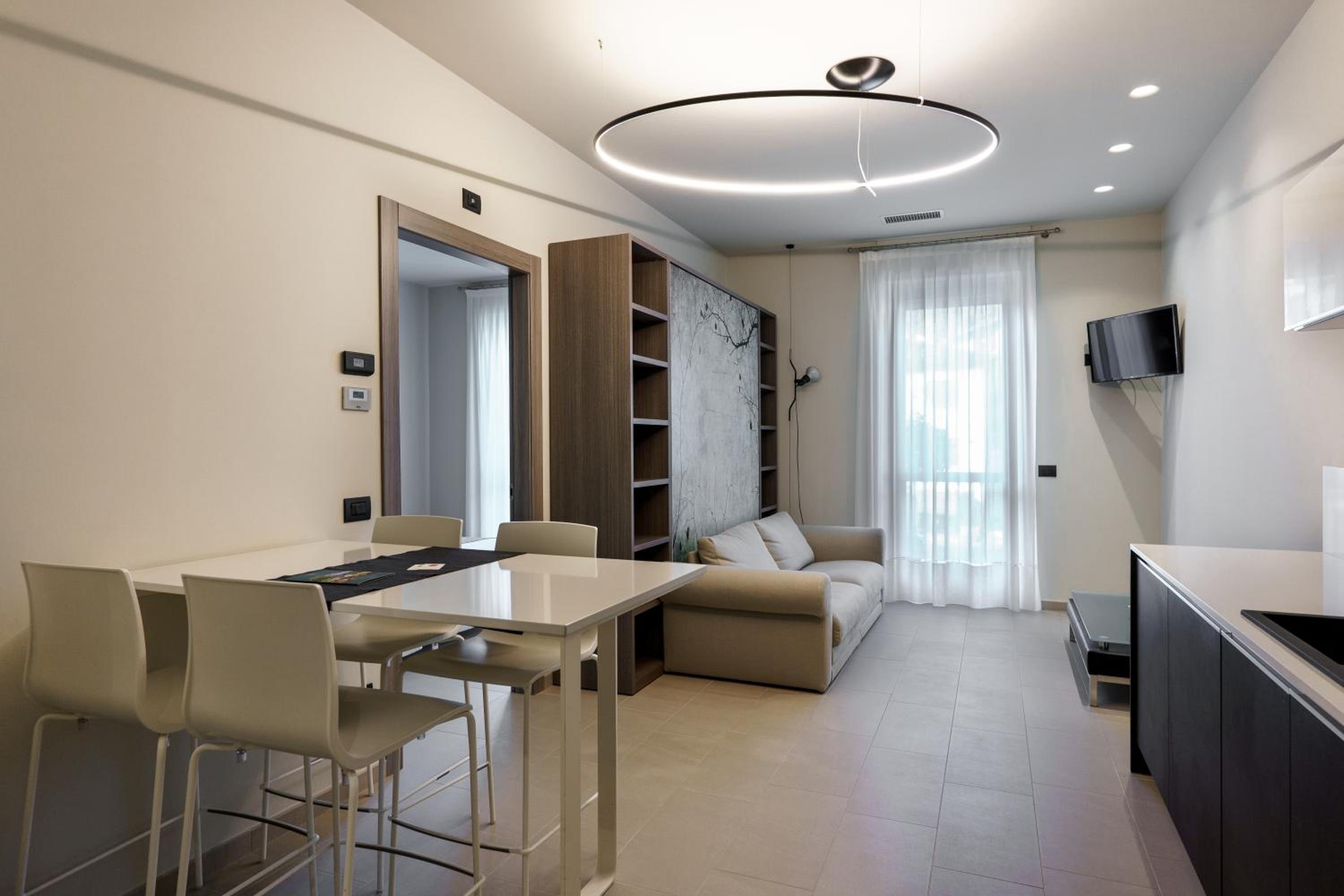 One-Bedroom Suite