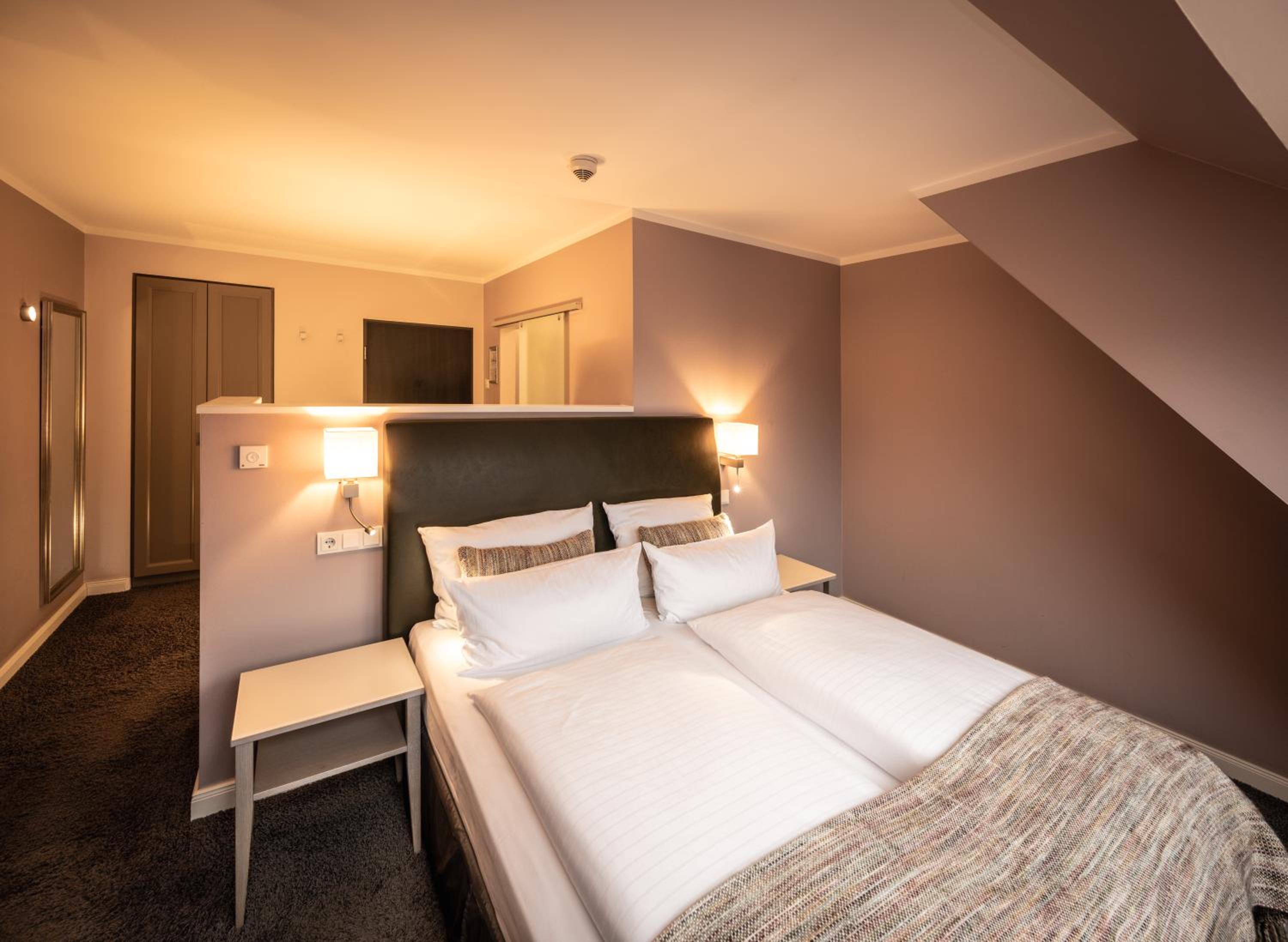 Small Double Room photo 2