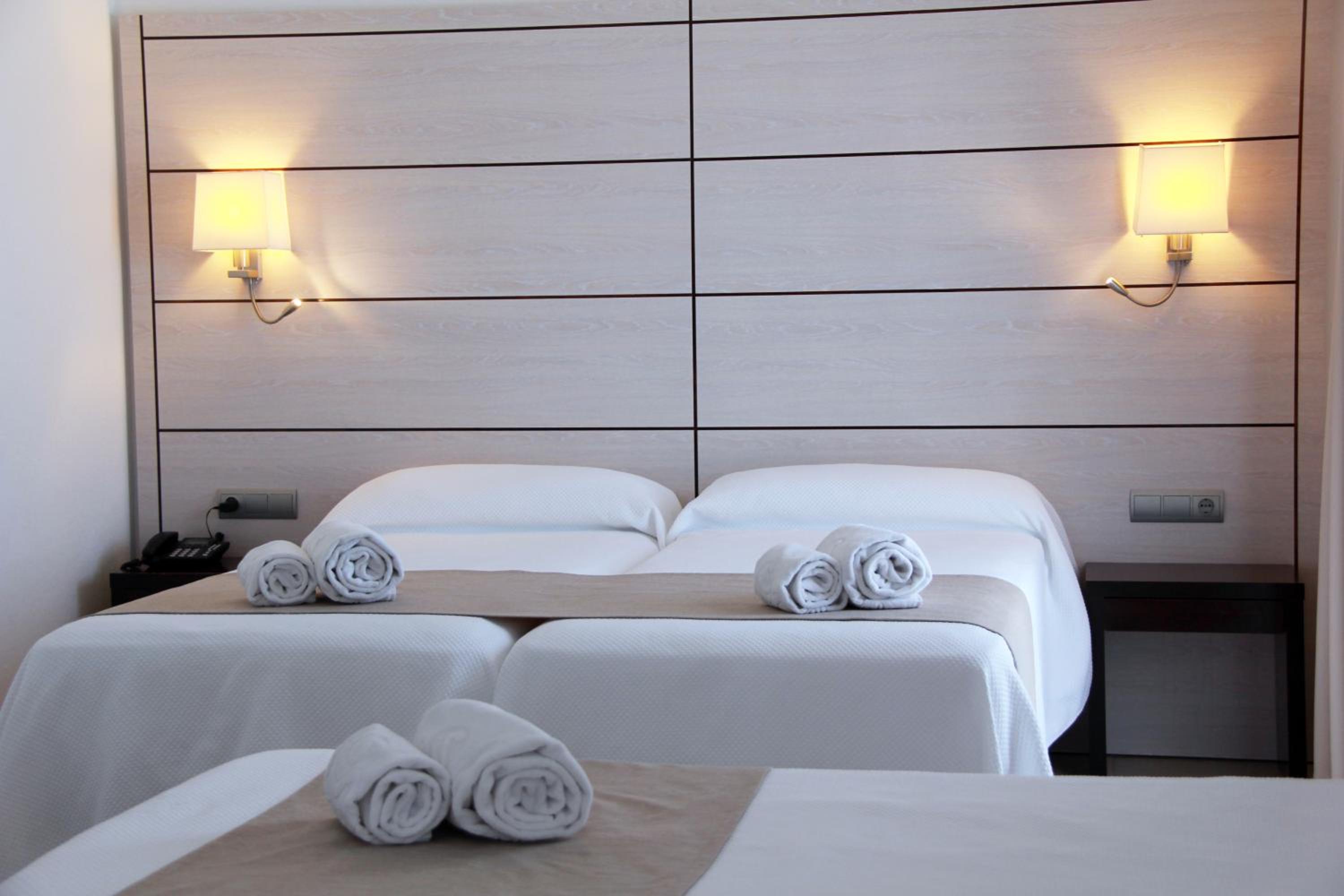 Triple Room - Photo 3