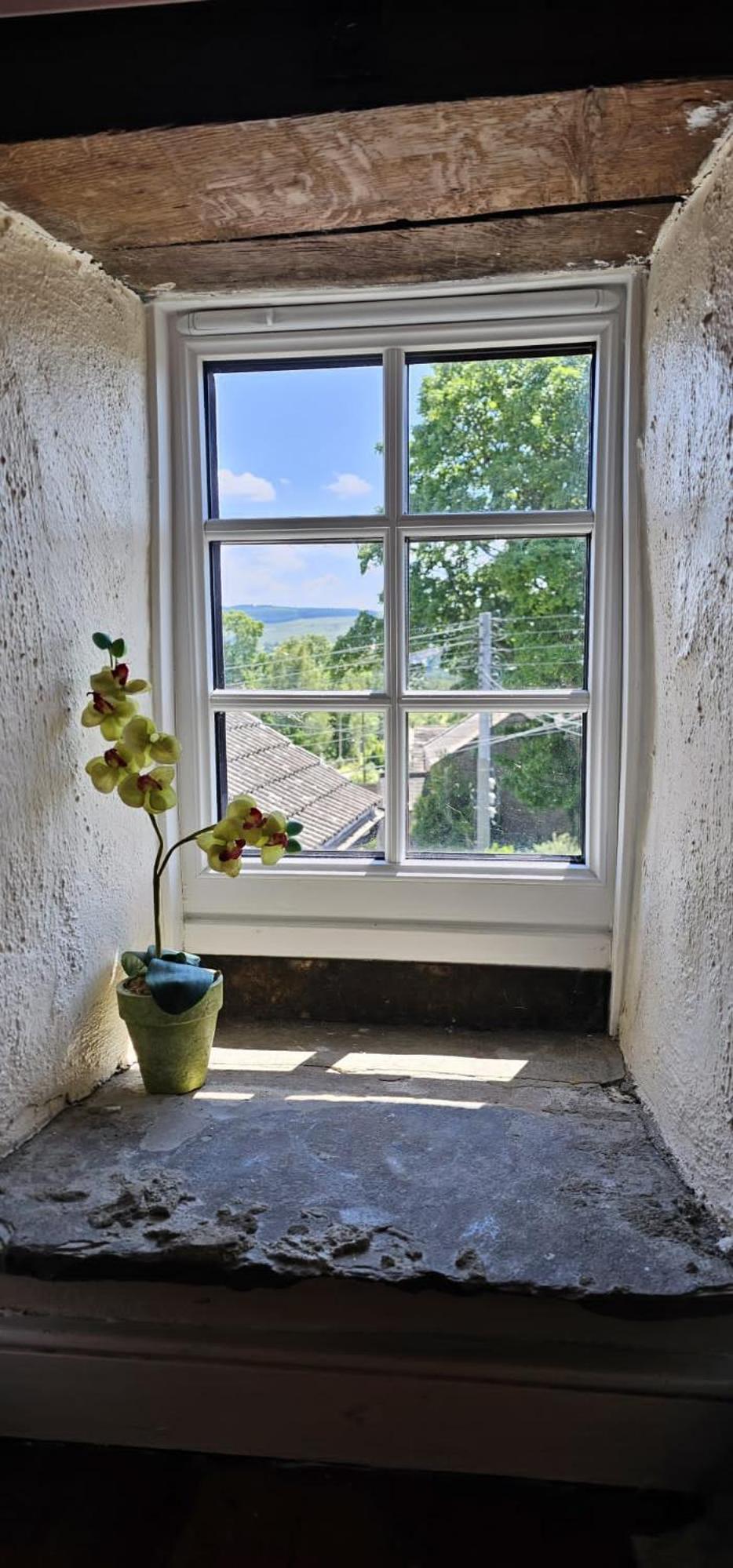 One-Bedroom House - Photo 37