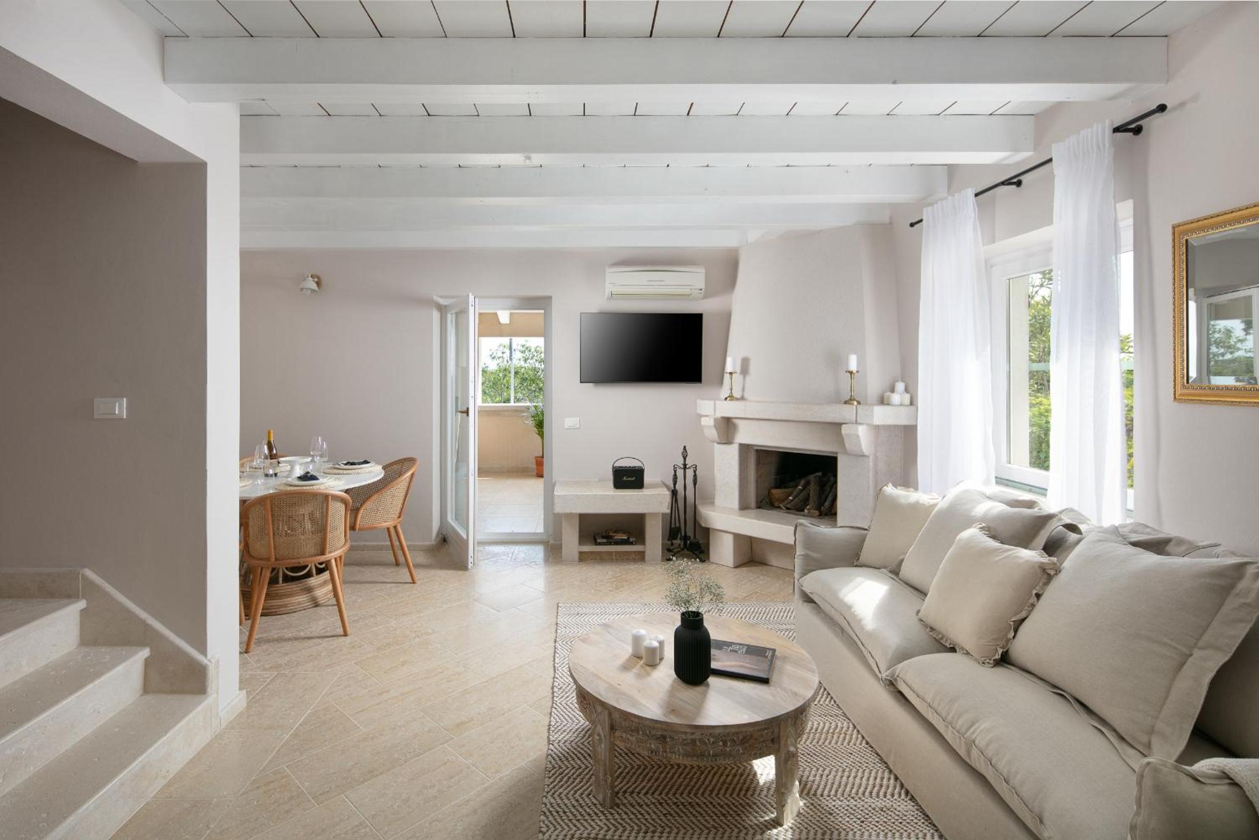 Two-Bedroom Villa with Shared Pool photo 1