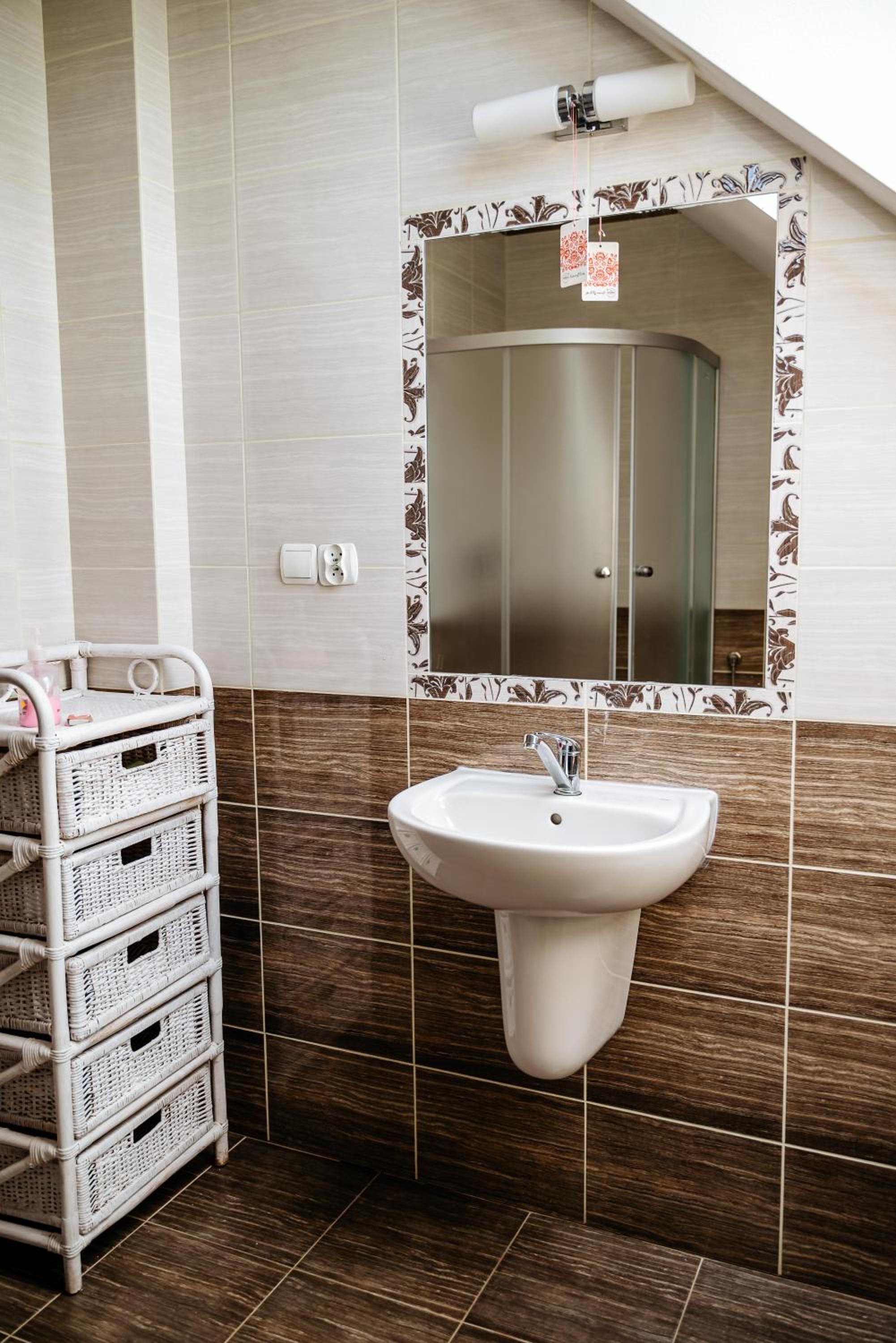 Basic Triple Room - Photo 5