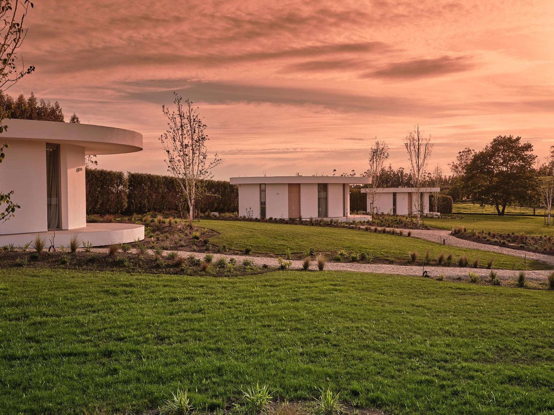 Villa photo 2