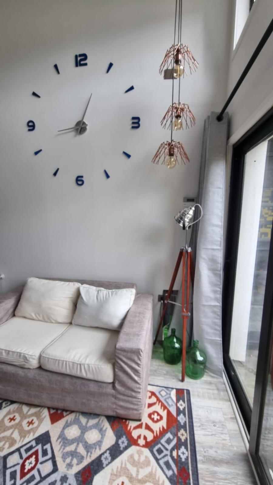 One-Bedroom Apartment photo 3