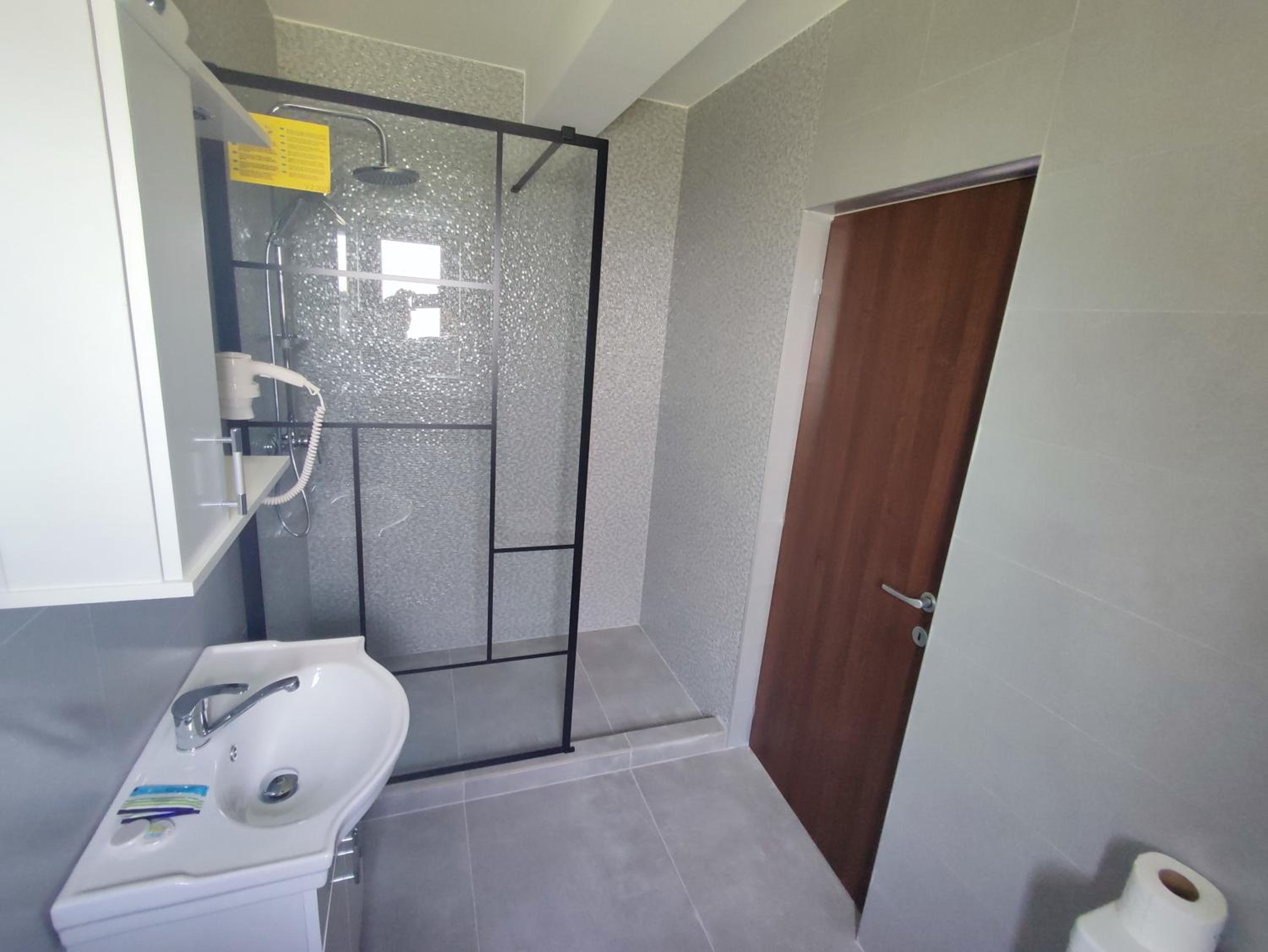 Double Room With Balcony (3 Adults) photo 1