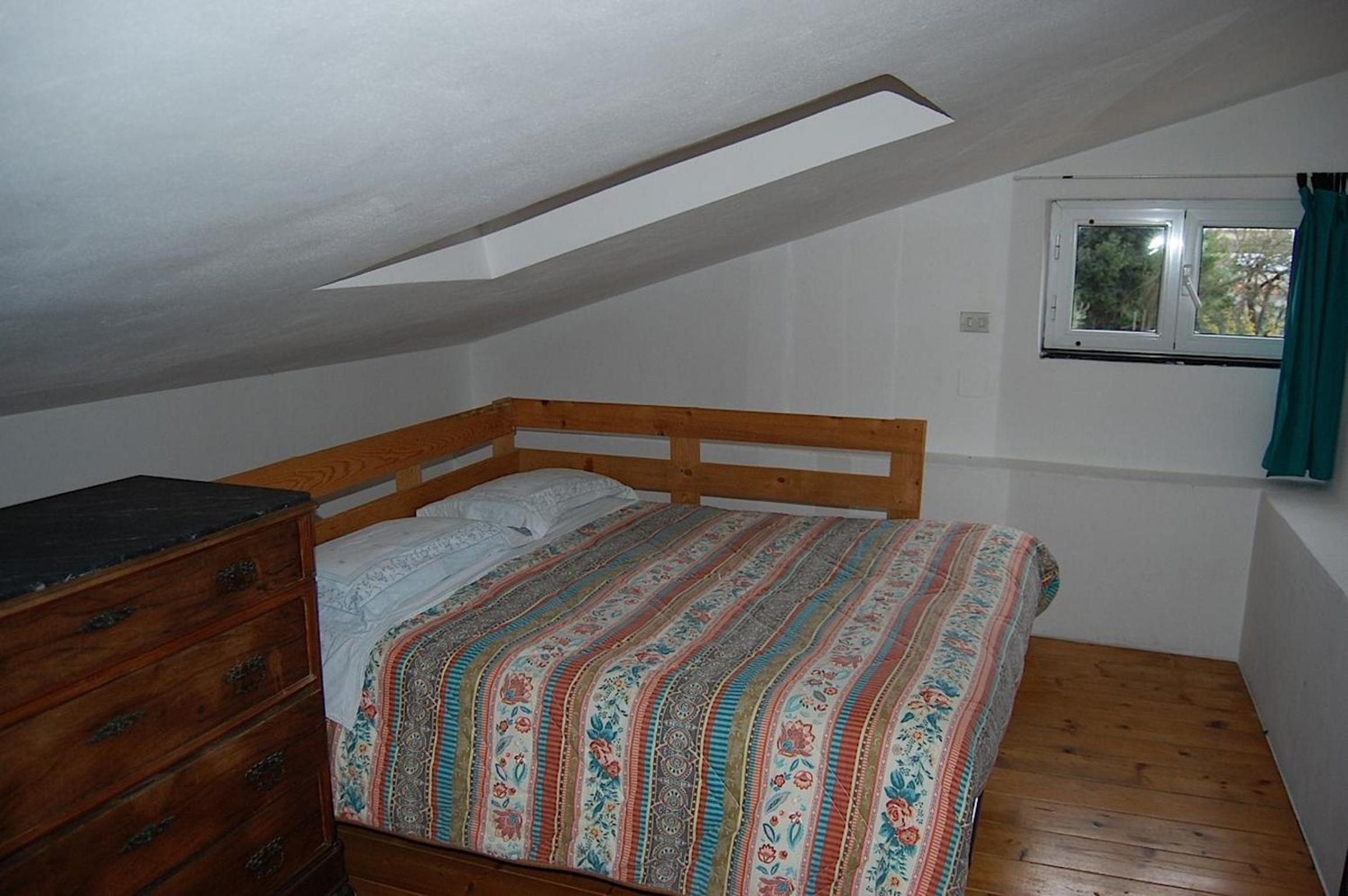 Studio - Split Level