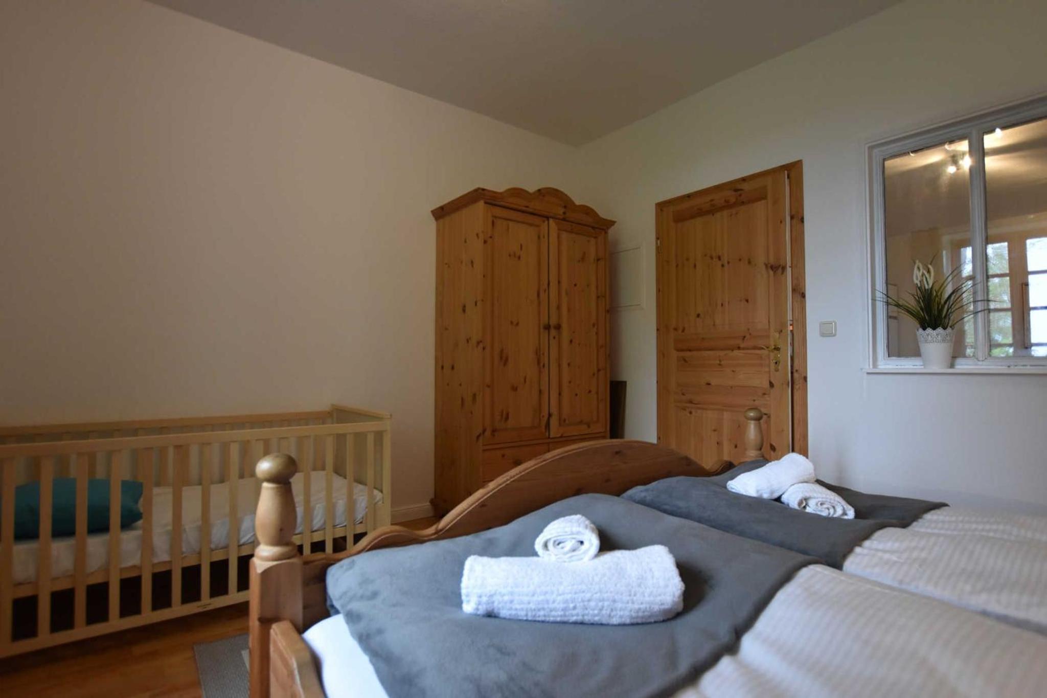 Two-Bedroom Apartment with Lake View photo 2