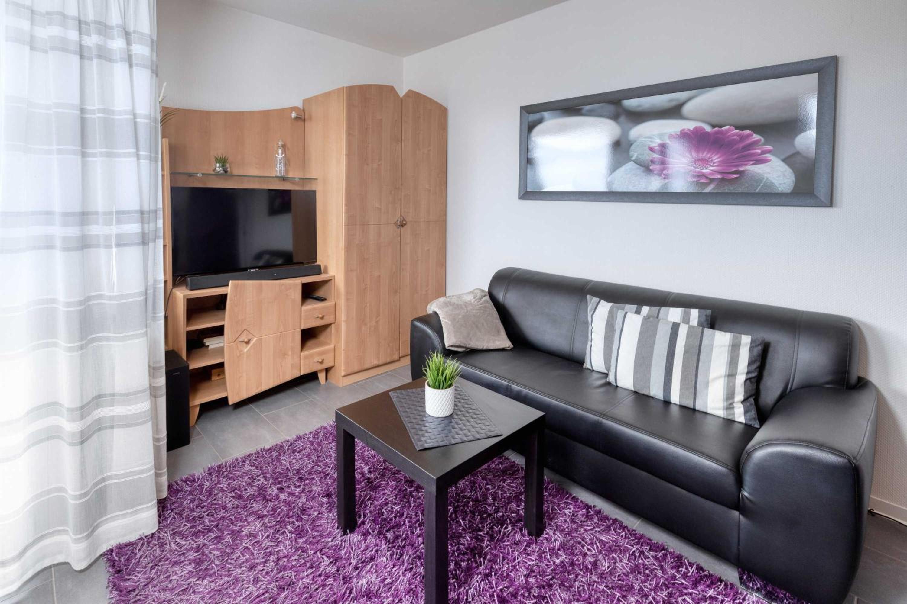 Apartment photo 1